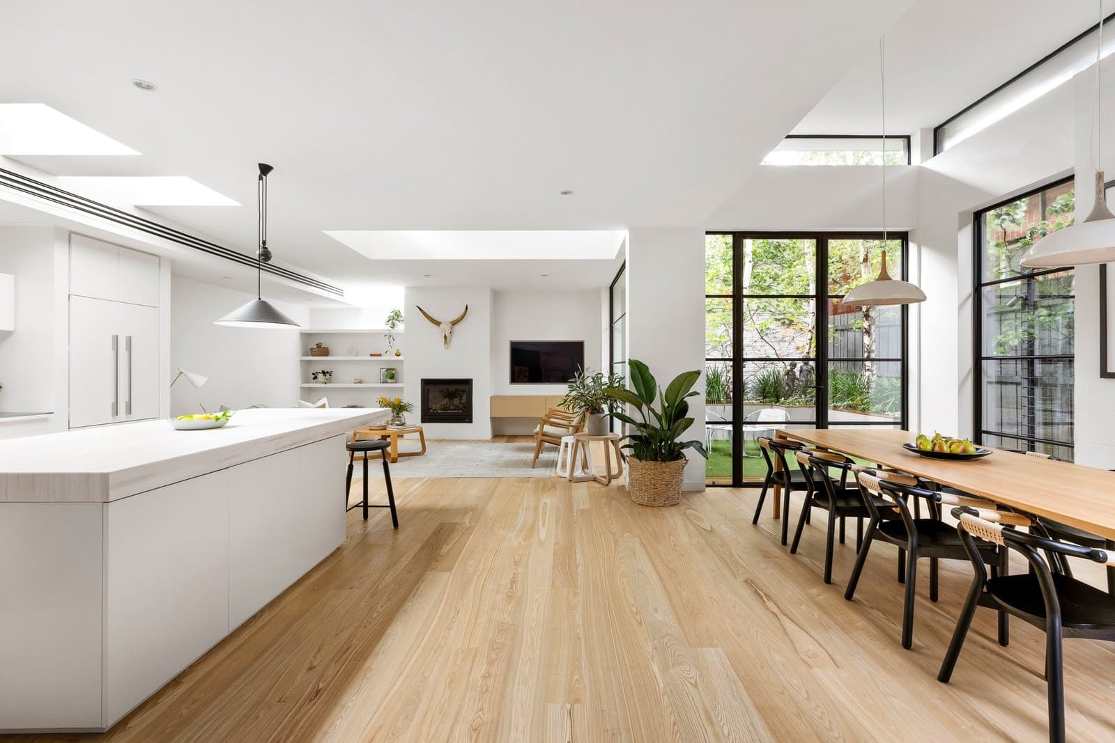56 Evans Street, Port Melbourne - Thumbnail 2