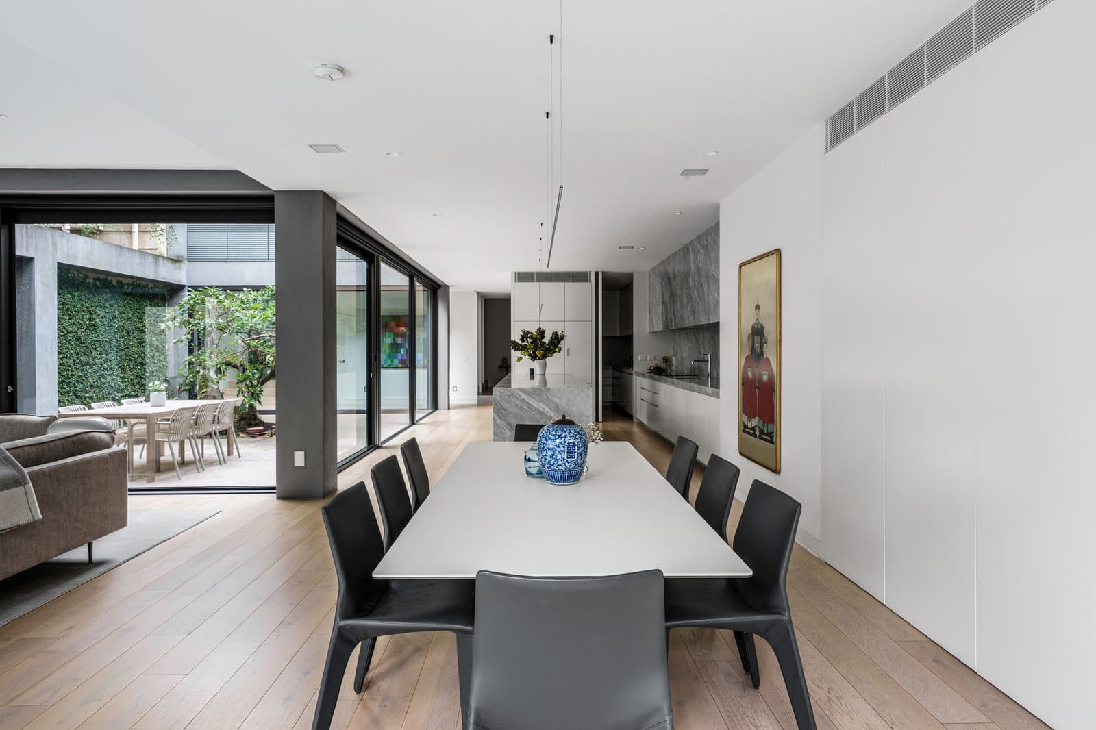 9 Ross Street, Toorak - Thumbnail 8