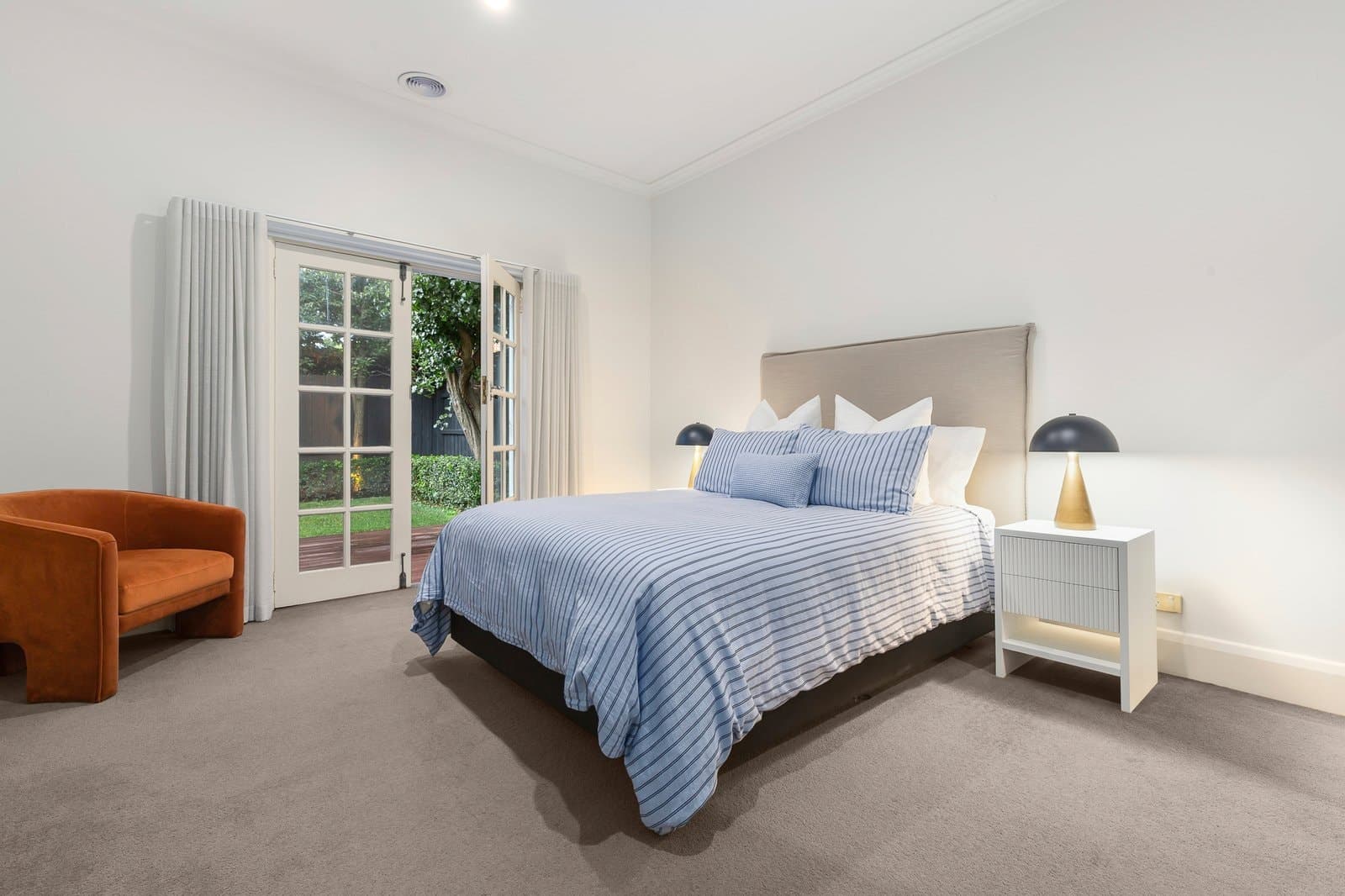 19 Fakenham Road, Ashburton - Thumbnail 7