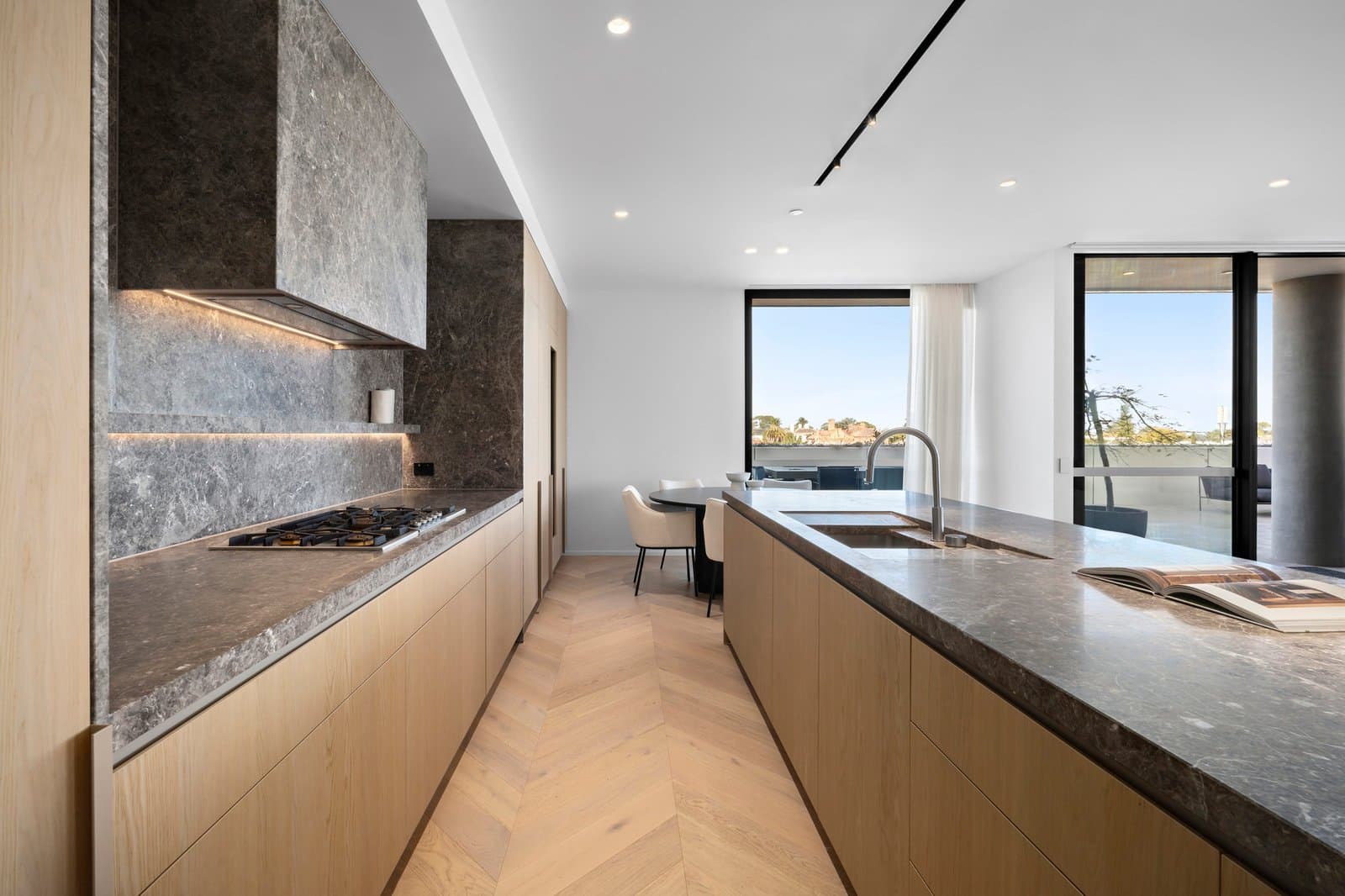 302/83 Bay Street, Brighton - Thumbnail 4