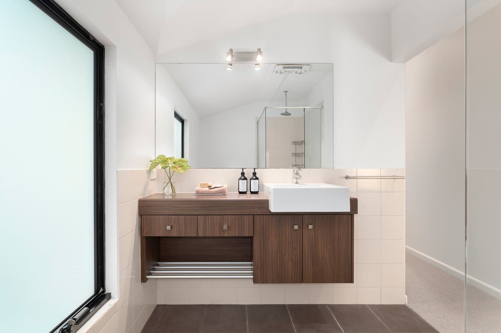 42 Gloucester Road, Ashburton - Thumbnail 8