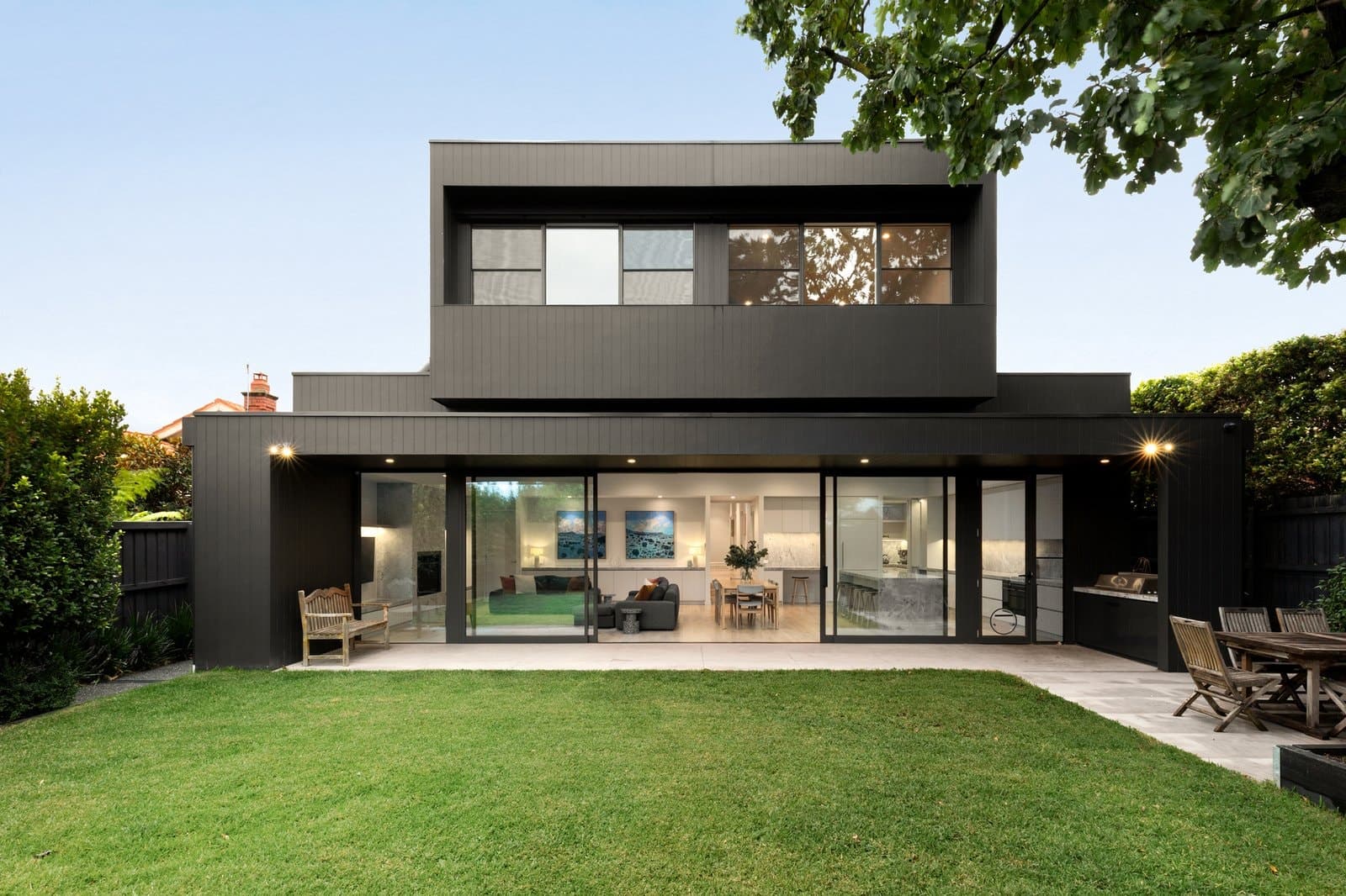 3 Glentilt Road, Glen Iris - Thumbnail 2