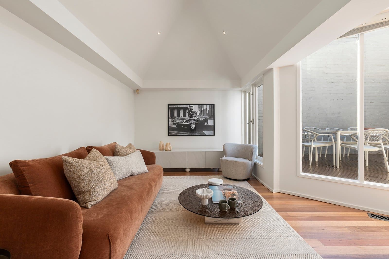 65 Fairbairn Road, Toorak - Thumbnail 2