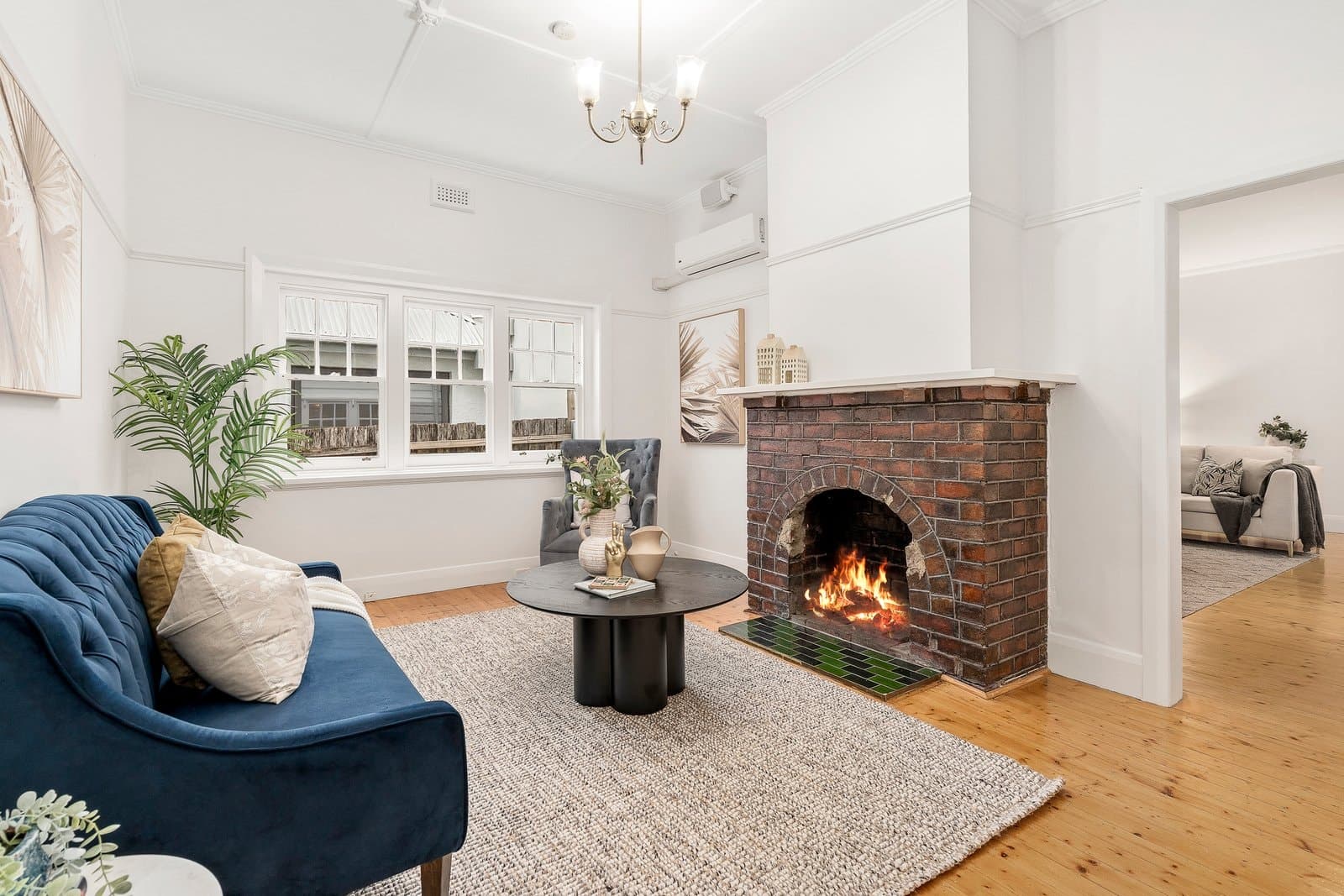 29 Parer Street, Burwood - Thumbnail 2