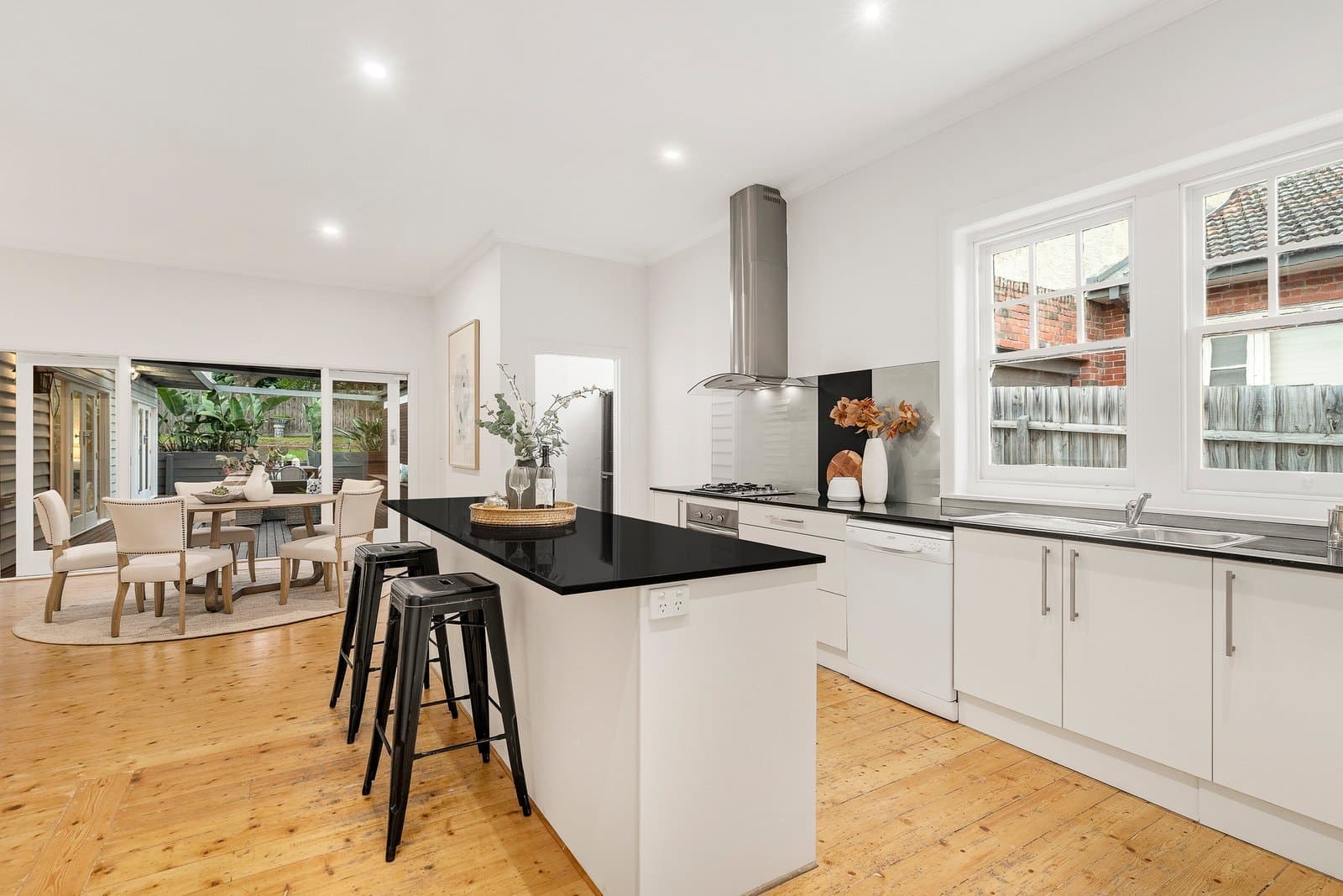 29 Parer Street, Burwood - Thumbnail 5