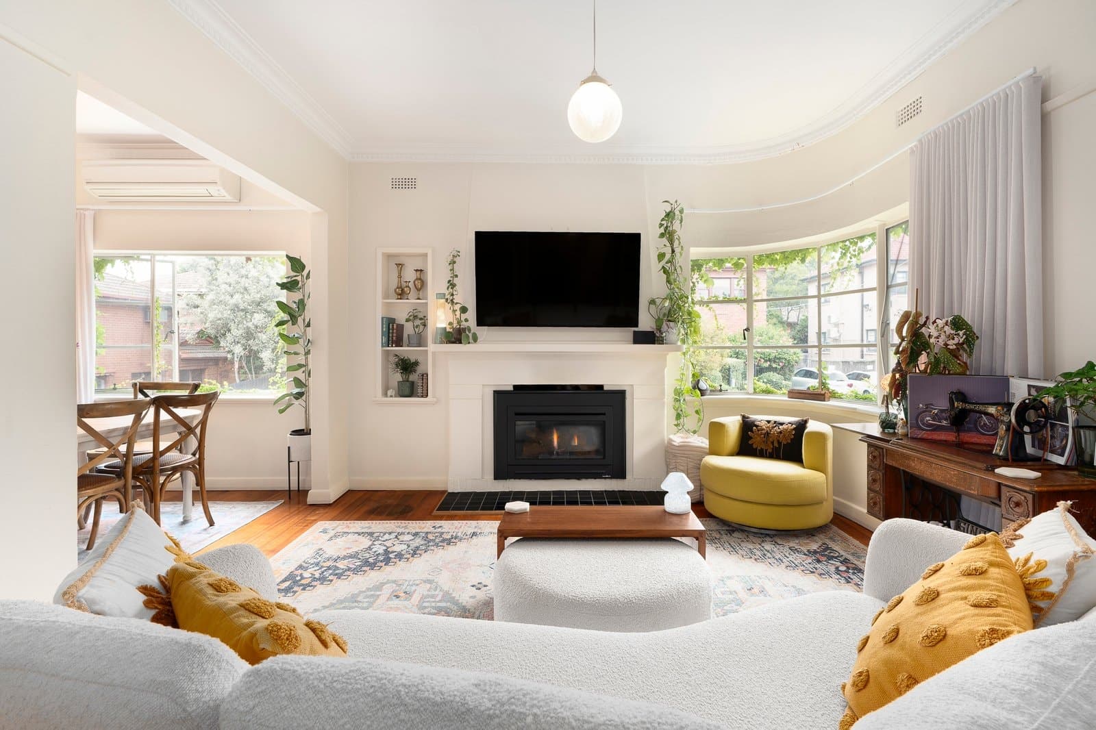 4/8 Denmark Hill Road, Hawthorn East - Image 1