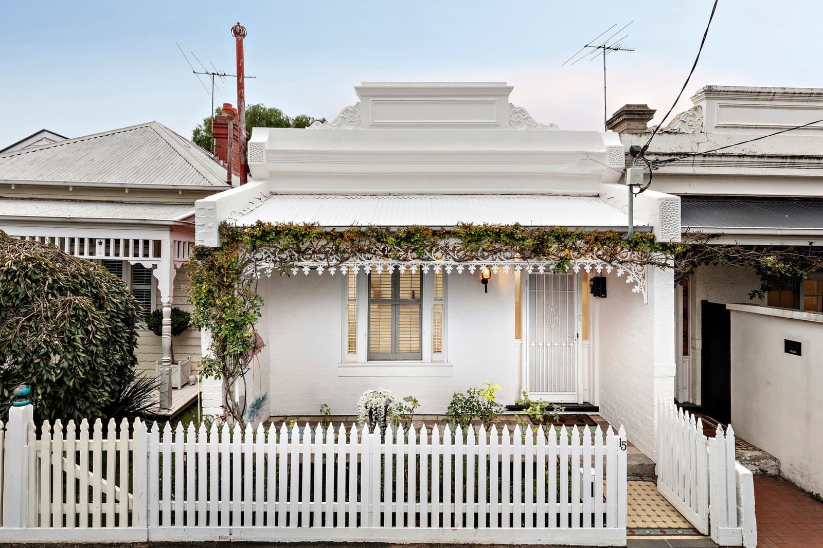 15 New Street, Armadale - Image 1