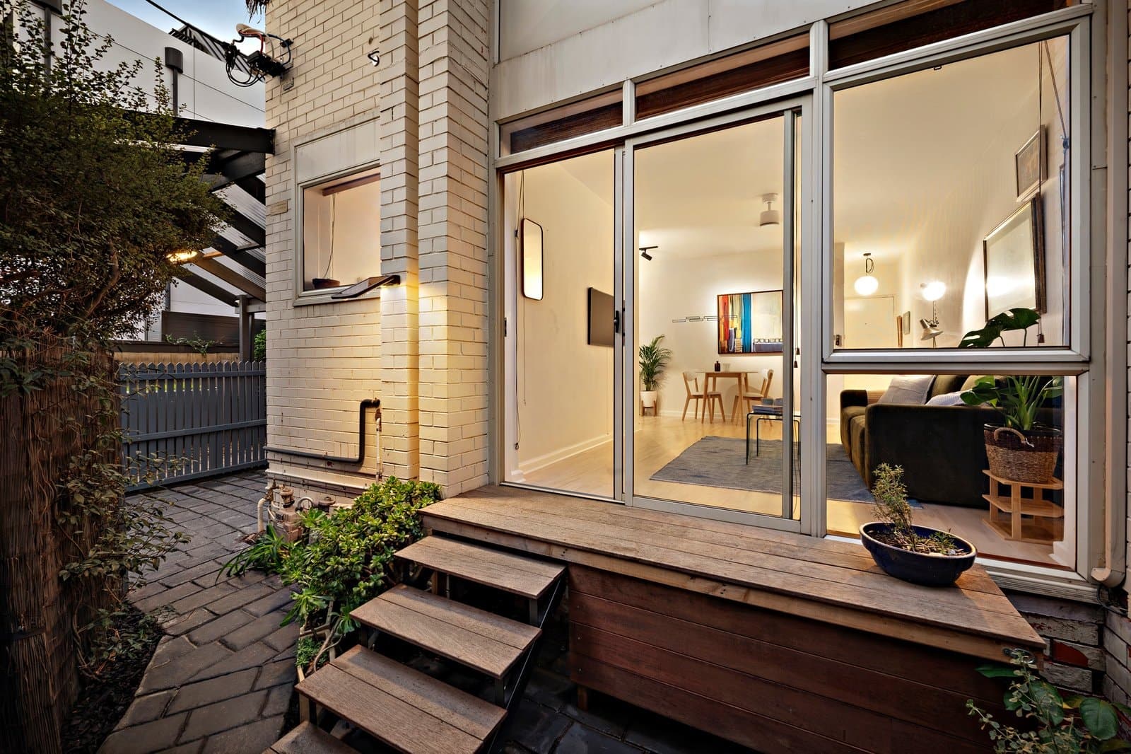2/82 Westbury Street, Balaclava - Thumbnail 2
