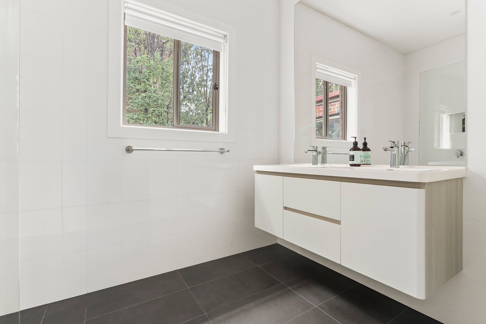 40 Tannock Street, Balwyn North - Thumbnail 7