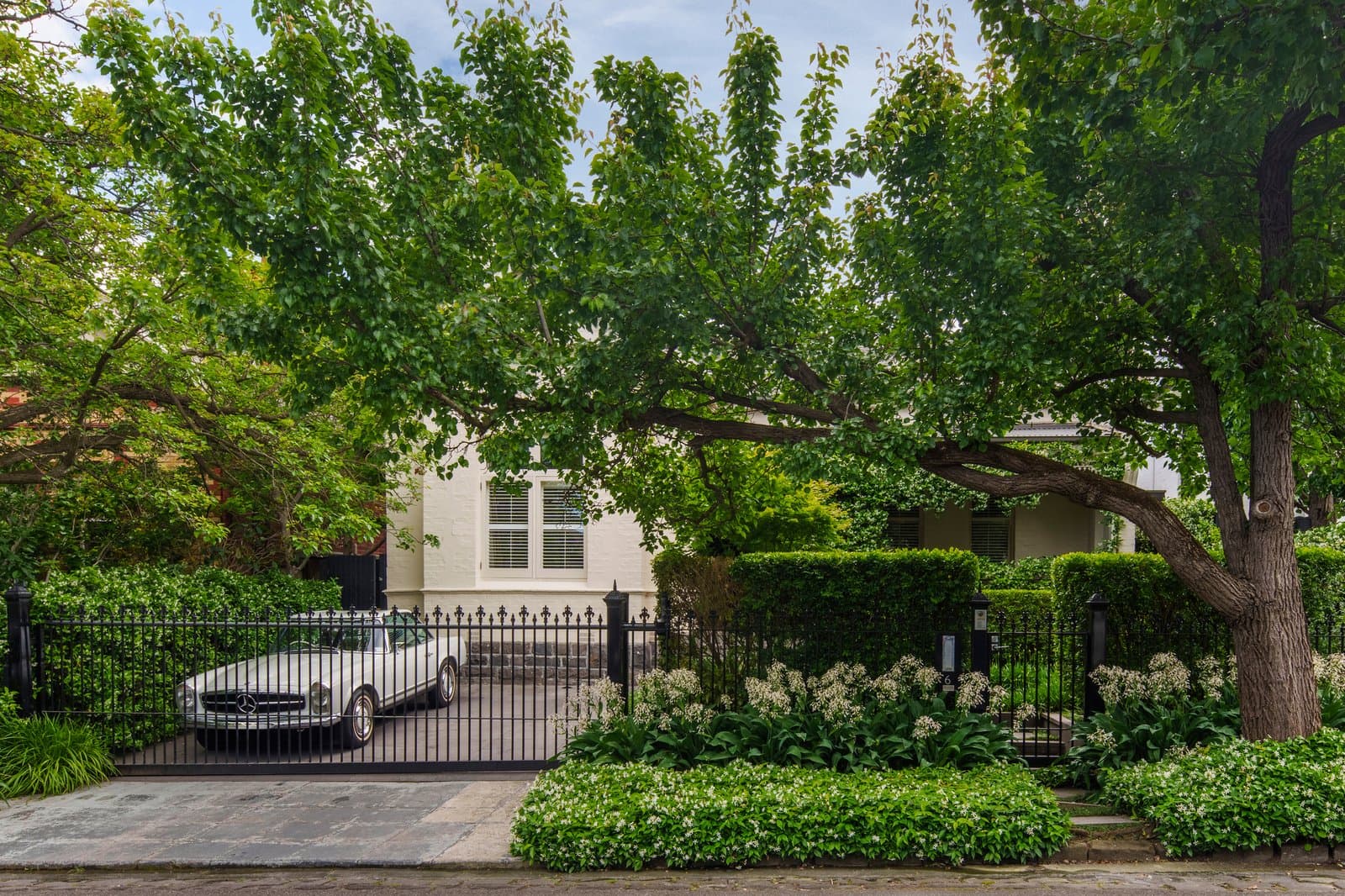 6 Norman Avenue, South Yarra - Image 1