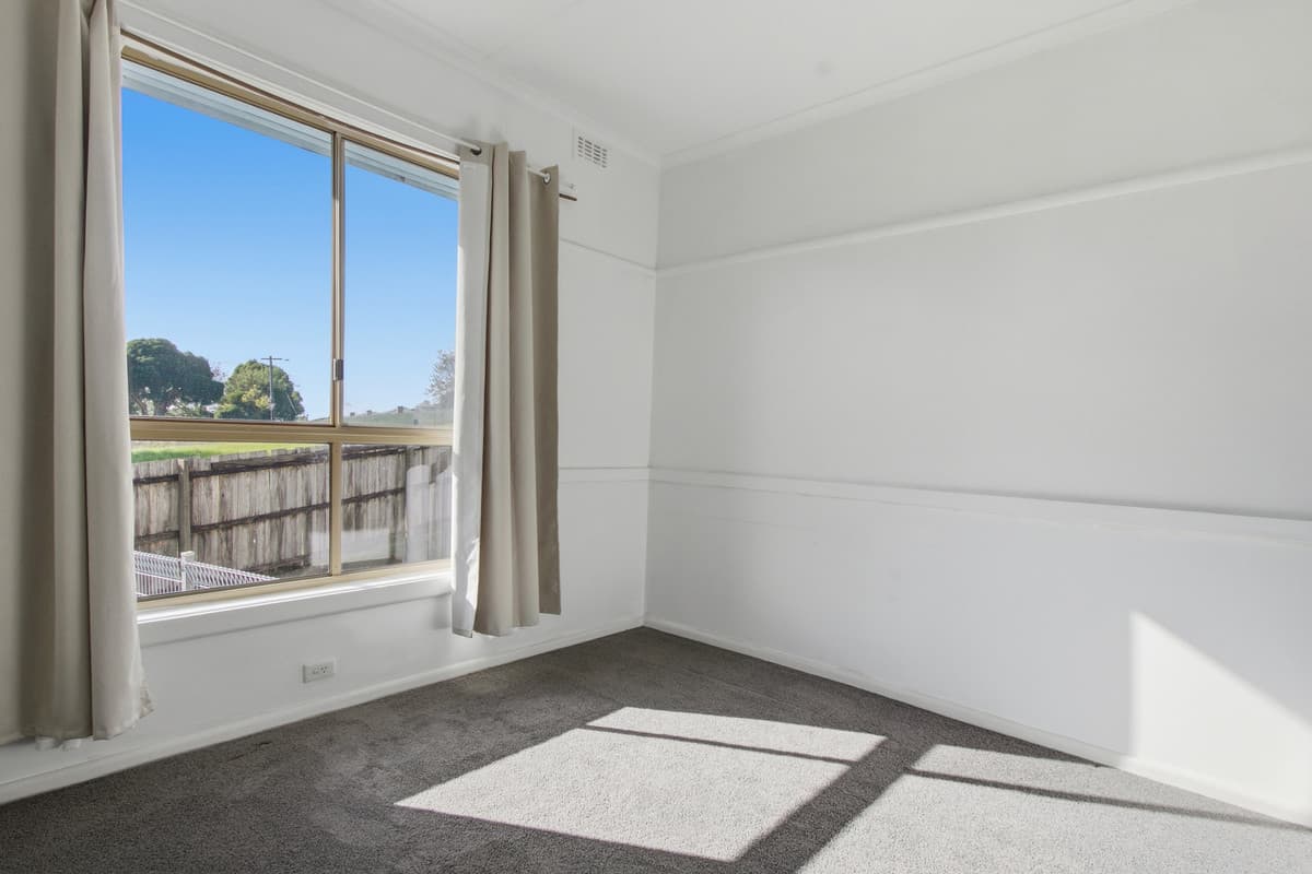 19 Dunbar Avenue, Morwell VIC 3840, Morwell - Thumbnail 6