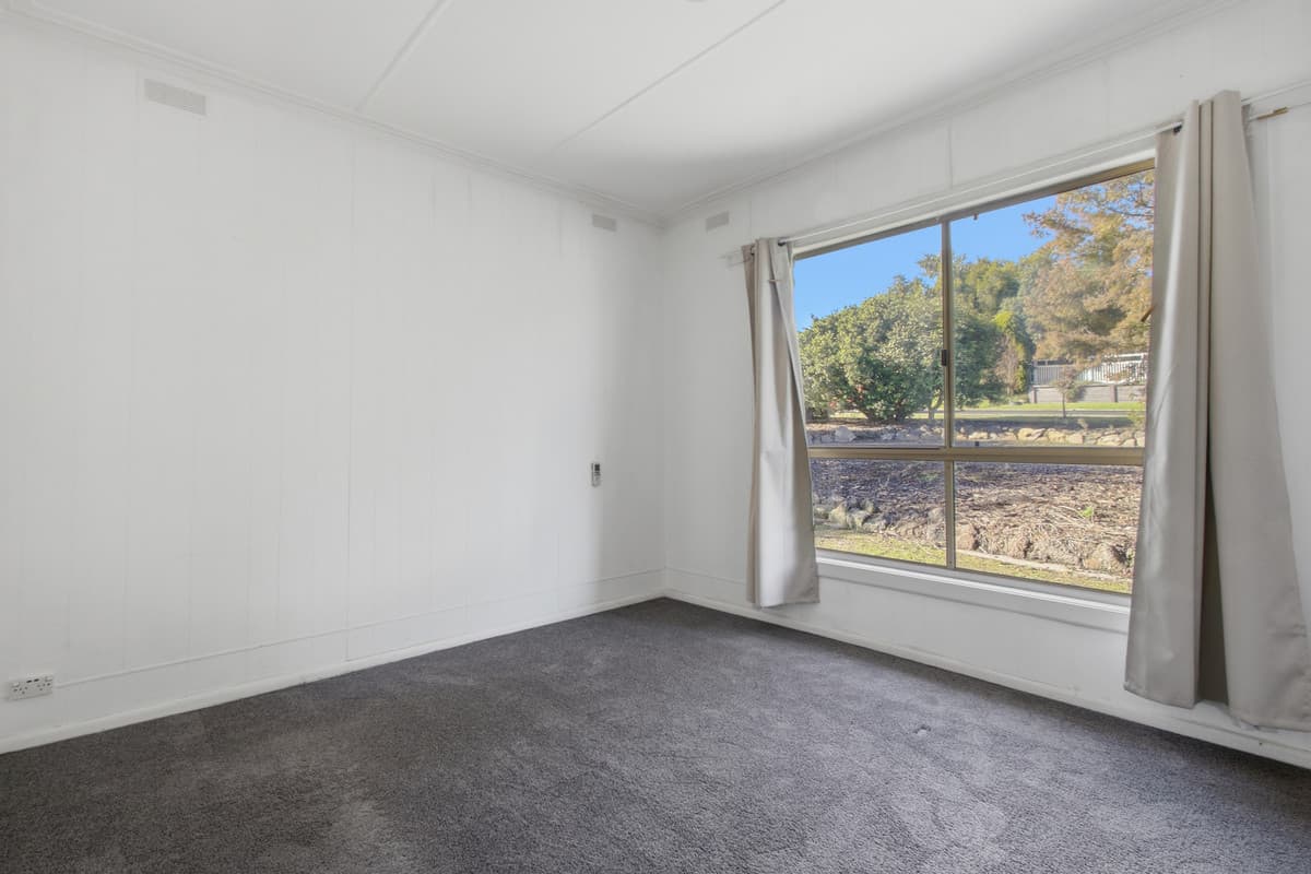 19 Dunbar Avenue, Morwell VIC 3840, Morwell - Thumbnail 7