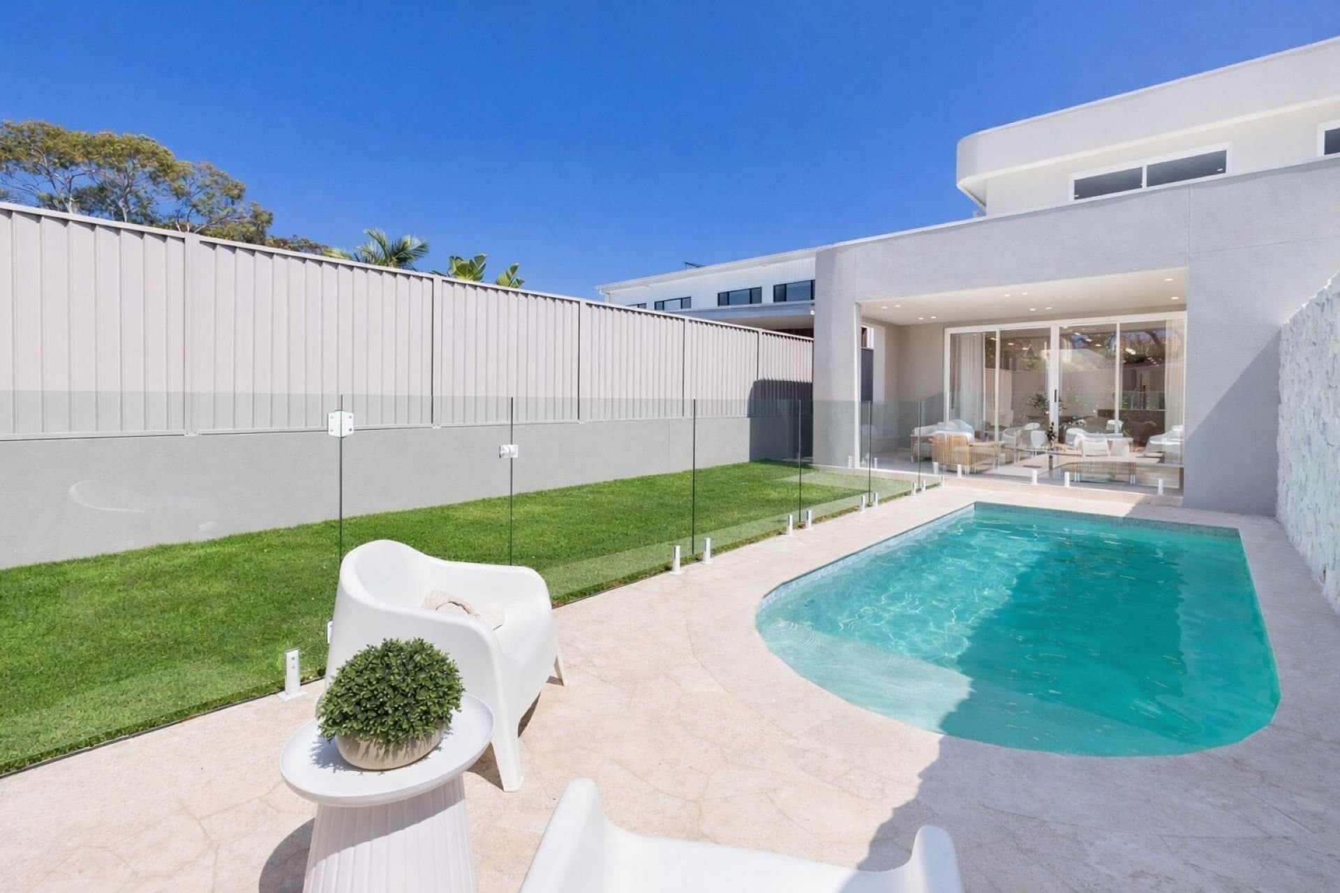 16b David Avenue, Caringbah South - Thumbnail 2