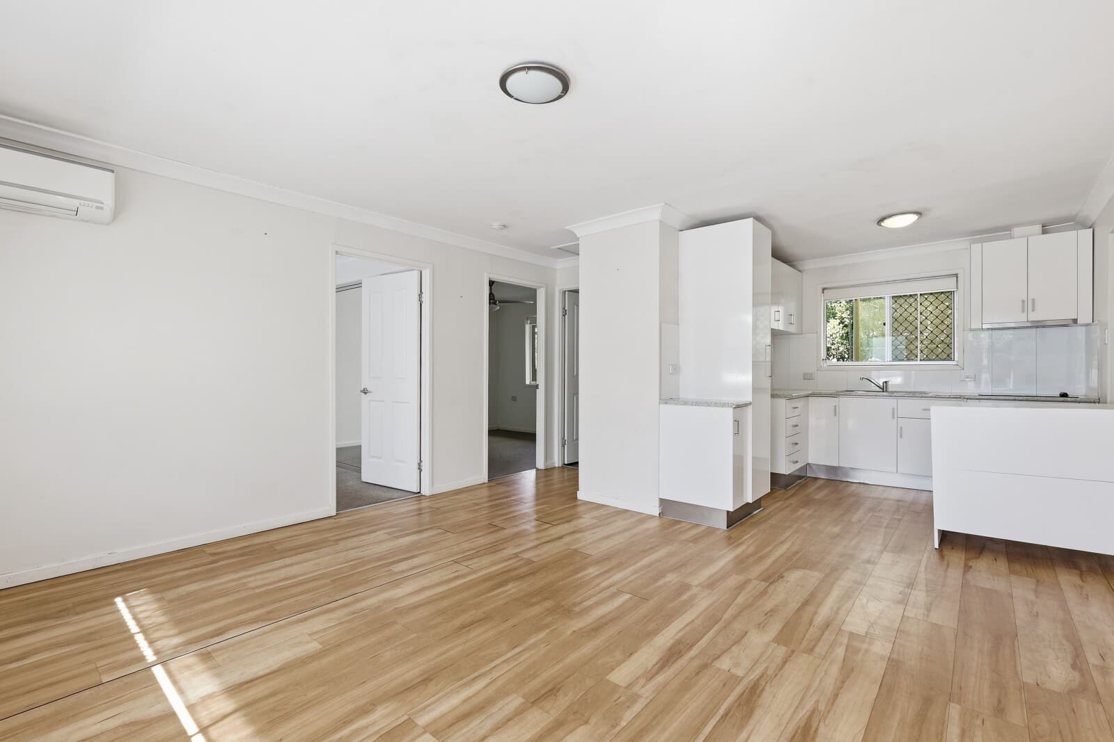 2/22 Whichello Street Newtown QLD 4350, Newtown - Thumbnail 4