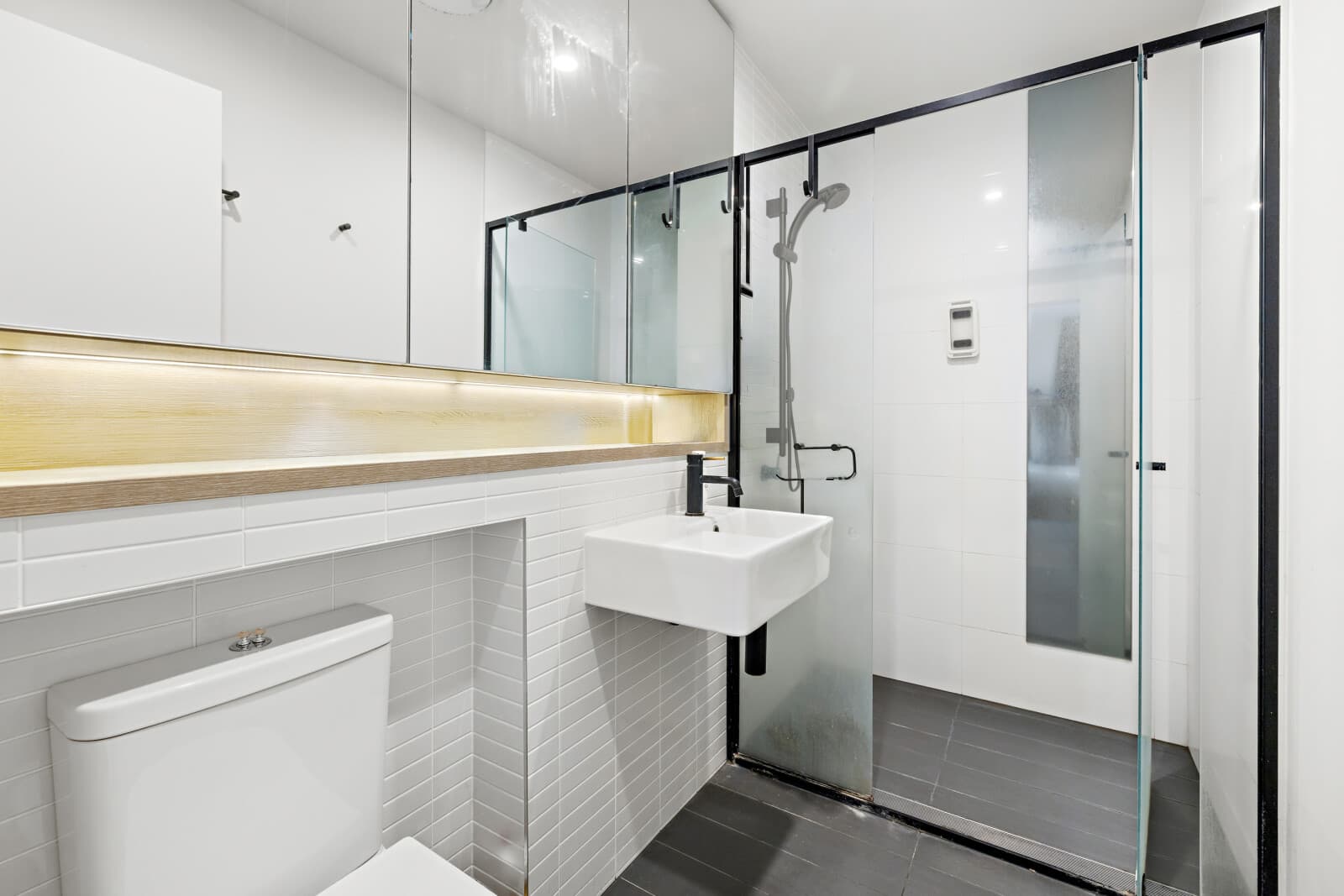 1108/4 EDMONDSTONE Street South Brisbane QLD 4101, South Brisbane - Thumbnail 7