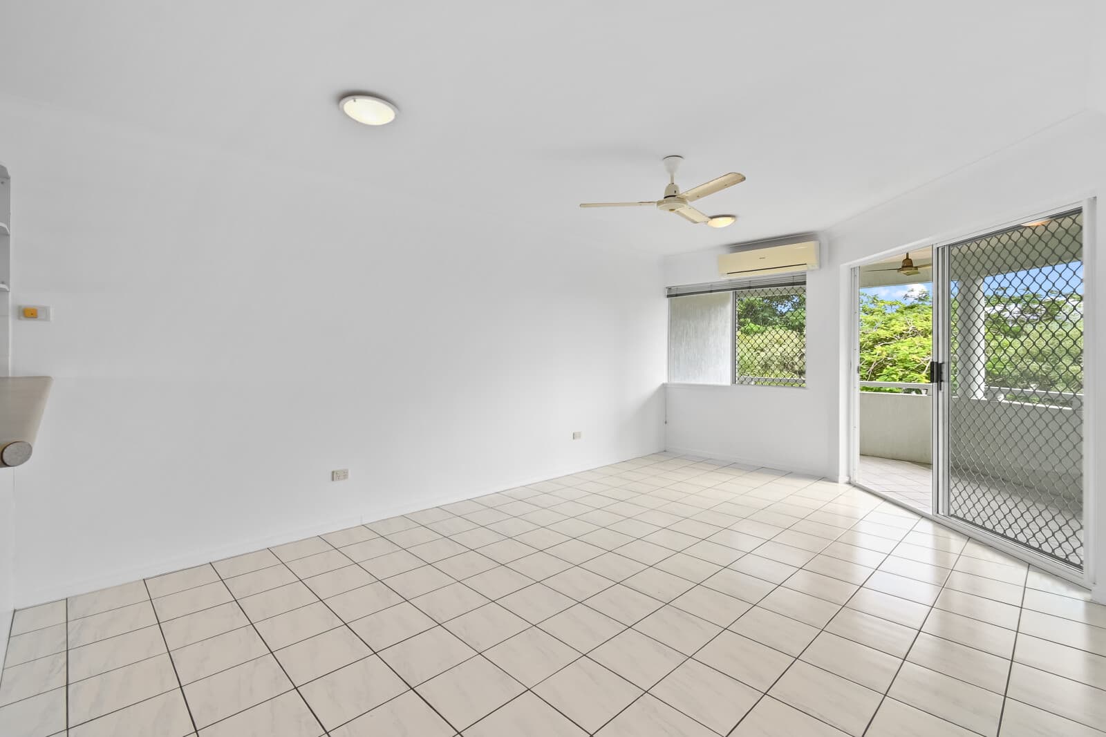 3/21-25 GIVENS STREET Westcourt QLD 4870, Westcourt - Thumbnail 4