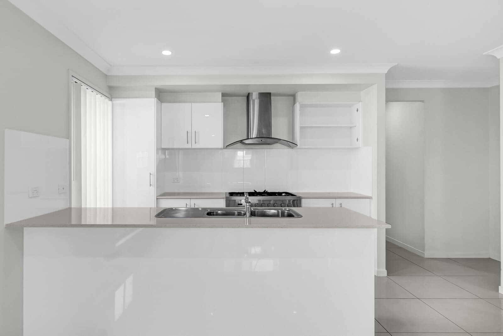 60 Pepper Tree Drive Holmview QLD 4207, Holmview - Thumbnail 5