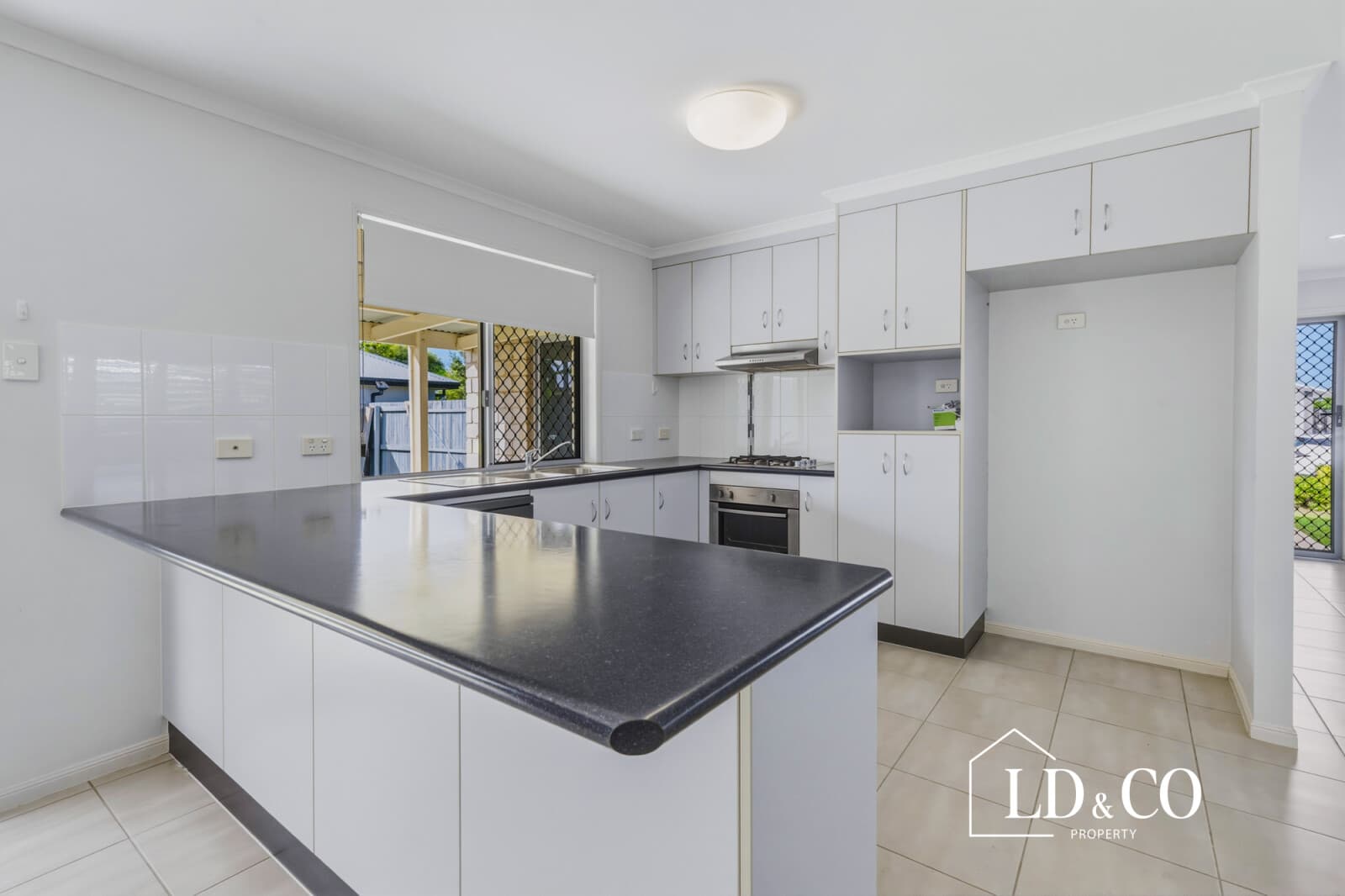 16 Oysterlee Street Beaconsfield QLD 4740, Beaconsfield - Thumbnail 6