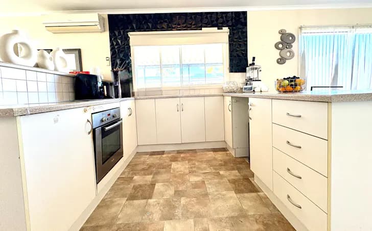 10 Talbot Grove, Ceduna, SA, 5690, Ceduna - Thumbnail 2