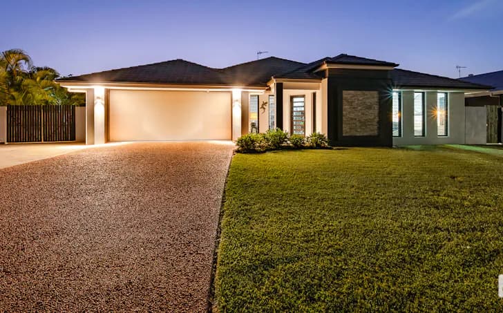 30 Beezley Street, Glen Eden, QLD, 4680, Glen Eden - Thumbnail 2
