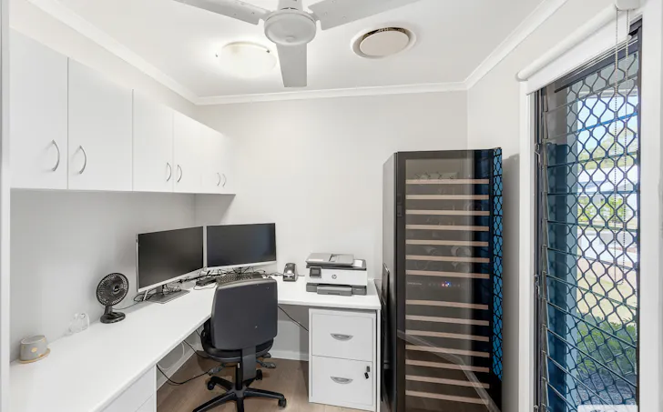 30 Beezley Street, Glen Eden, QLD, 4680, Glen Eden - Thumbnail 4