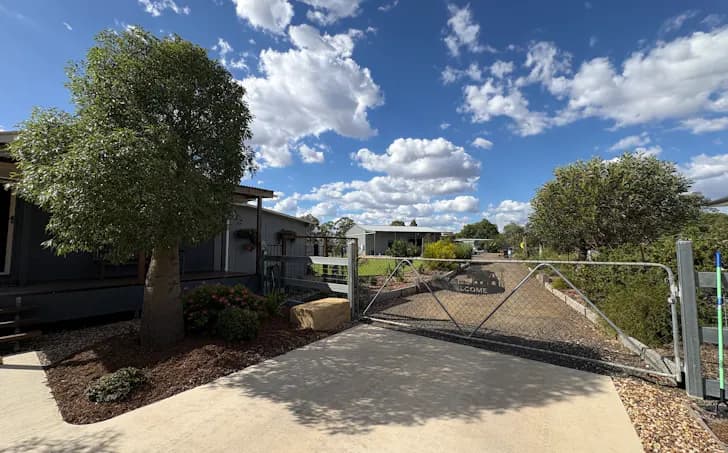50 Vanessa Drive, Dalby, QLD, 4405, Dalby - Thumbnail 2