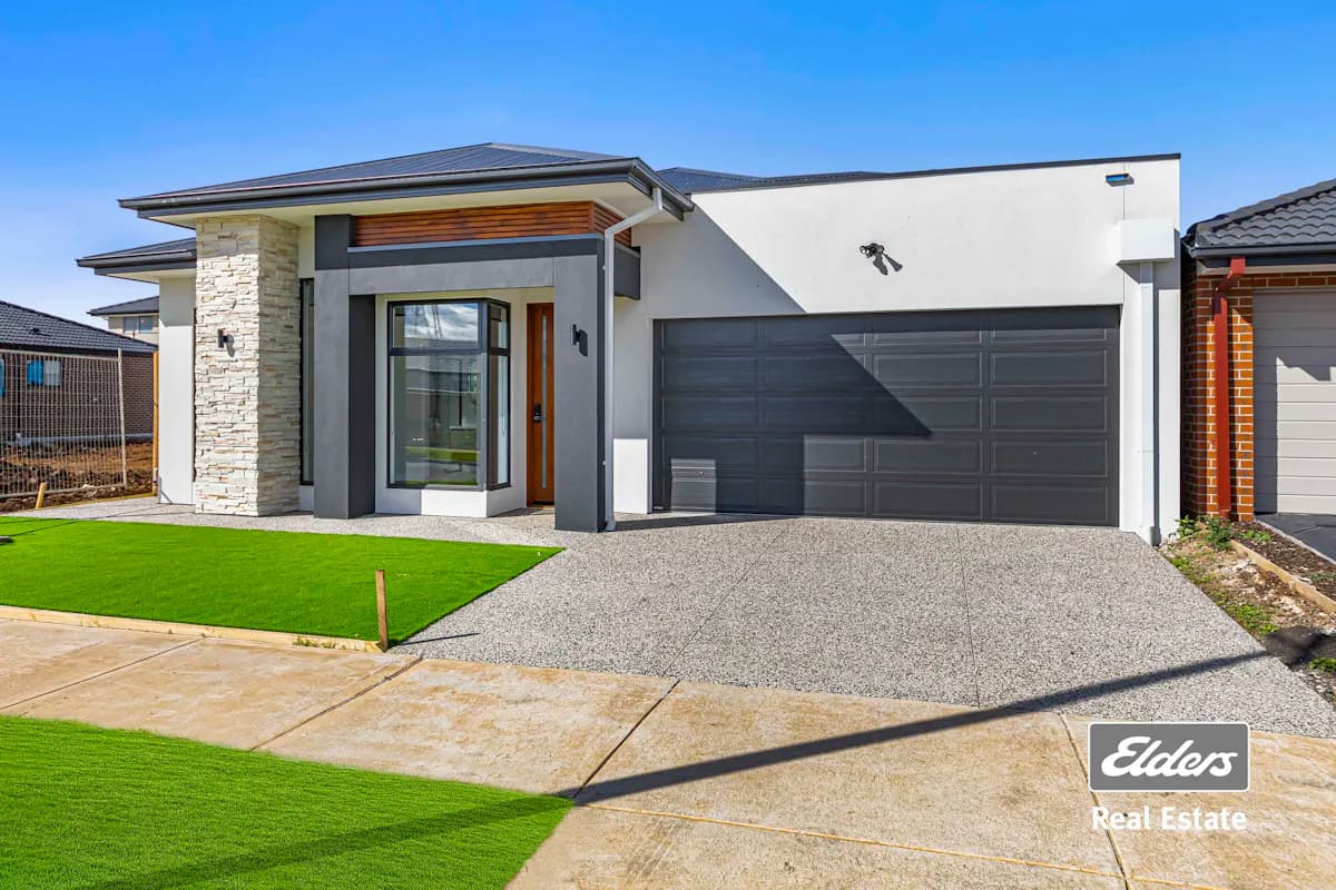 16 Kindness Road, Tarneit, VIC, 3029, Tarneit - Thumbnail 2