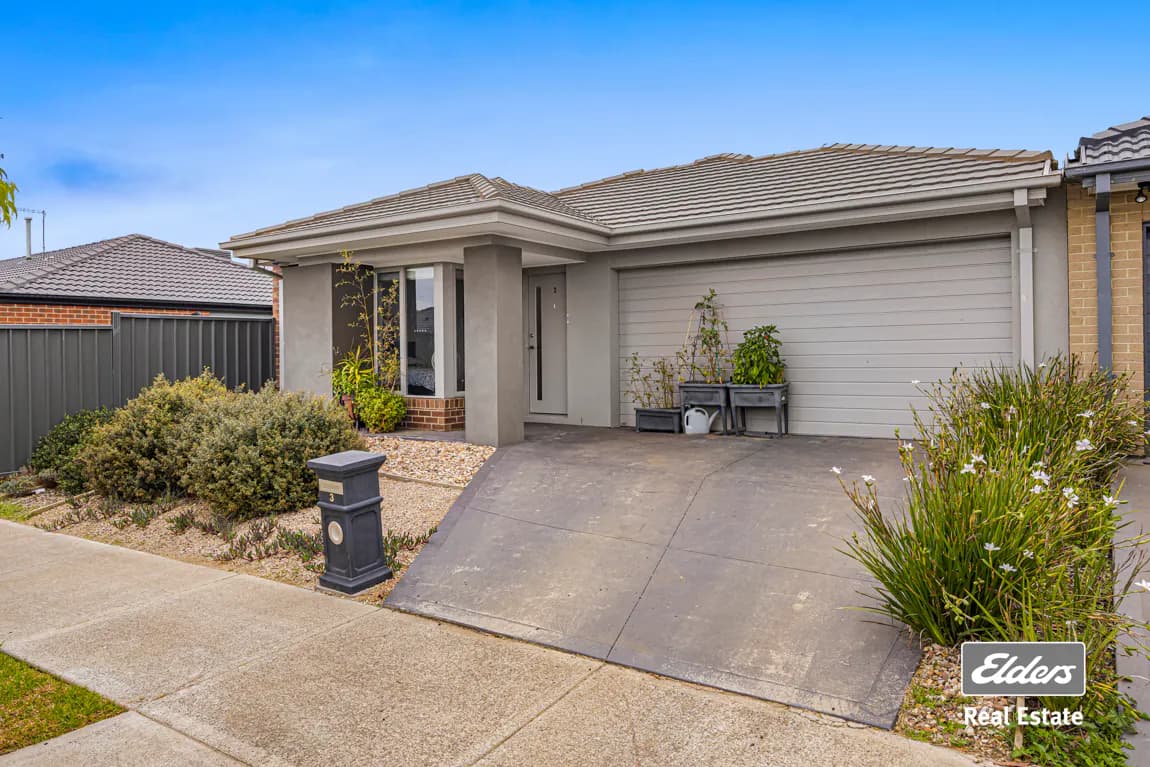3 Makiti Crescent, Harkness, VIC, 3337, Harkness - Image 1