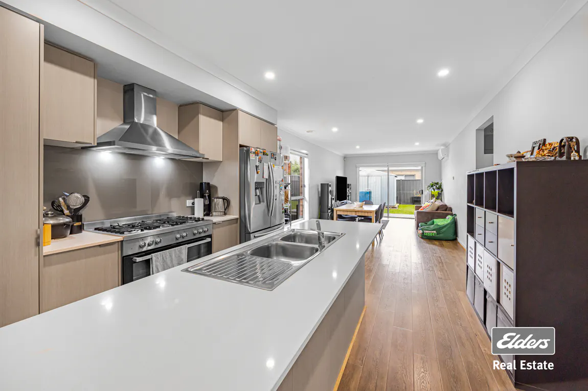 3 Makiti Crescent, Harkness, VIC, 3337, Harkness - Thumbnail 3