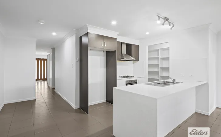 15 Lillypilly Drive, Ripley, QLD, 4306, Ripley - Thumbnail 2