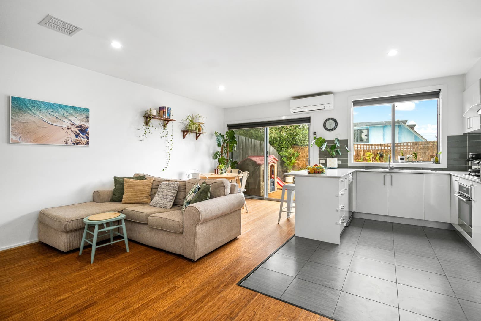 27/5 Peter Street, Grovedale, VIC 3216, Grovedale - Thumbnail 2