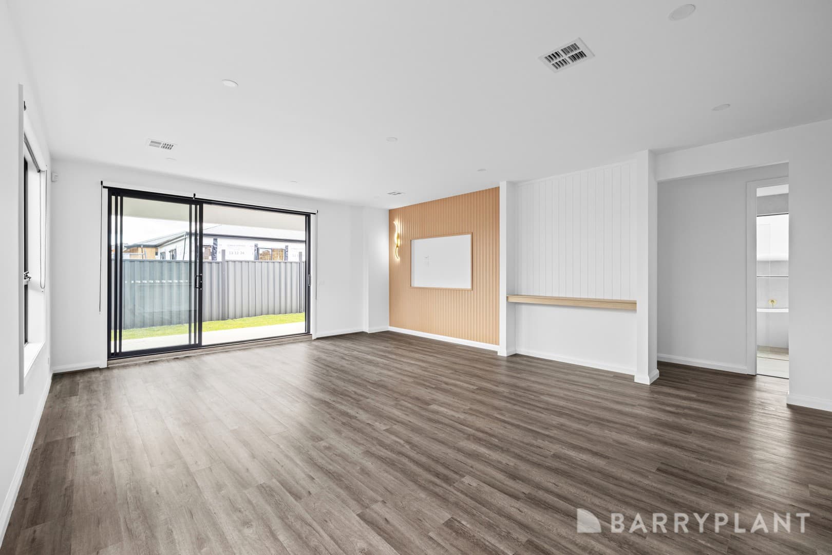 35 Malcolm Street, Beveridge, VIC 3753, Beveridge - Thumbnail 4