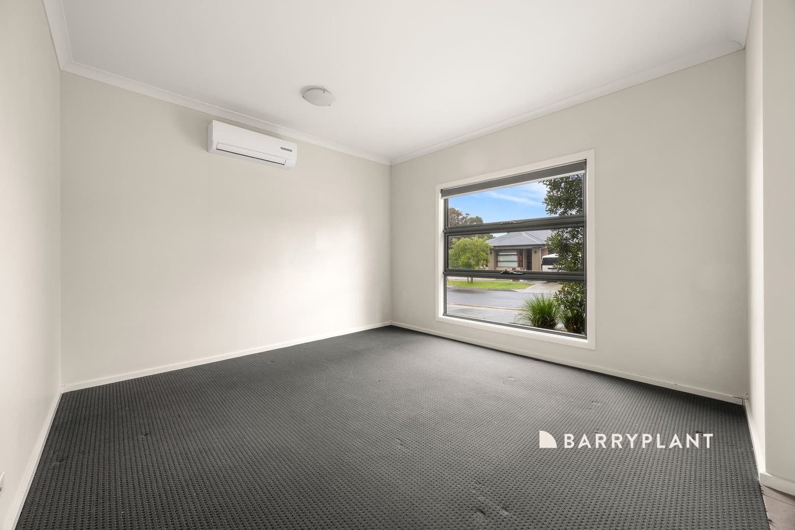 2 Almondbank Road, Cranbourne East, VIC 3977, Cranbourne East - Thumbnail 4