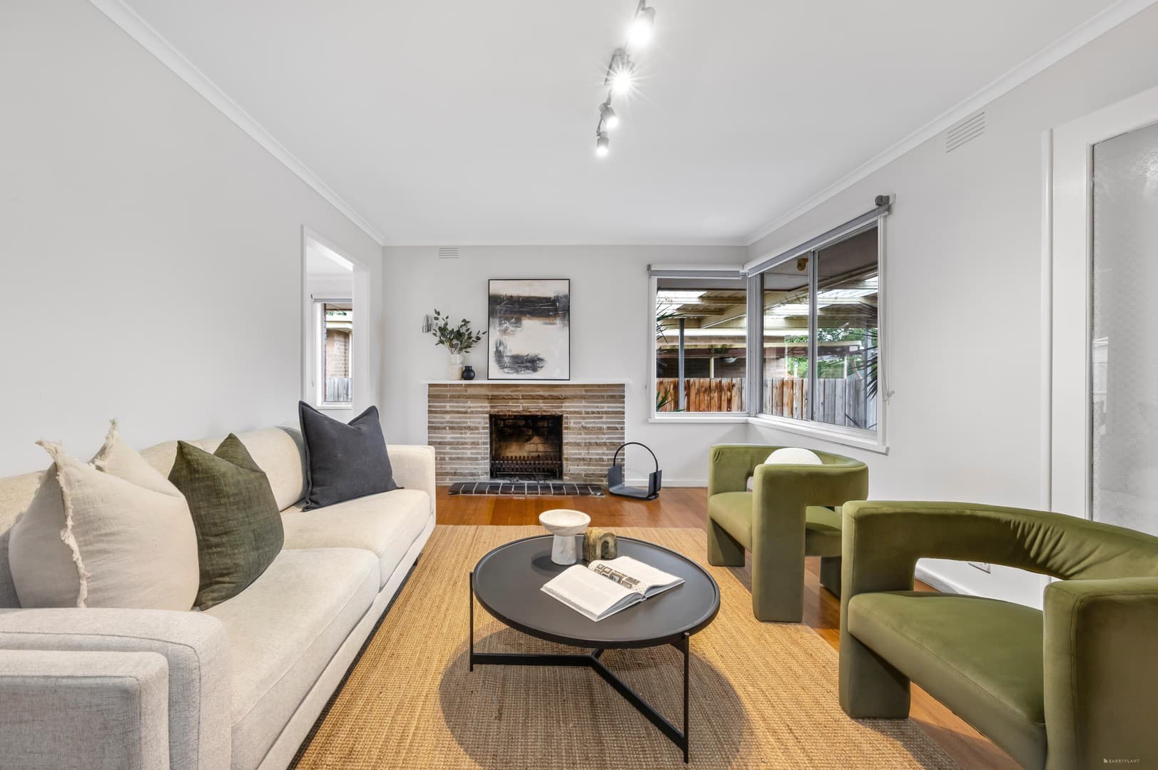 11 Darren Avenue, Bundoora, VIC 3083, Bundoora - Thumbnail 2