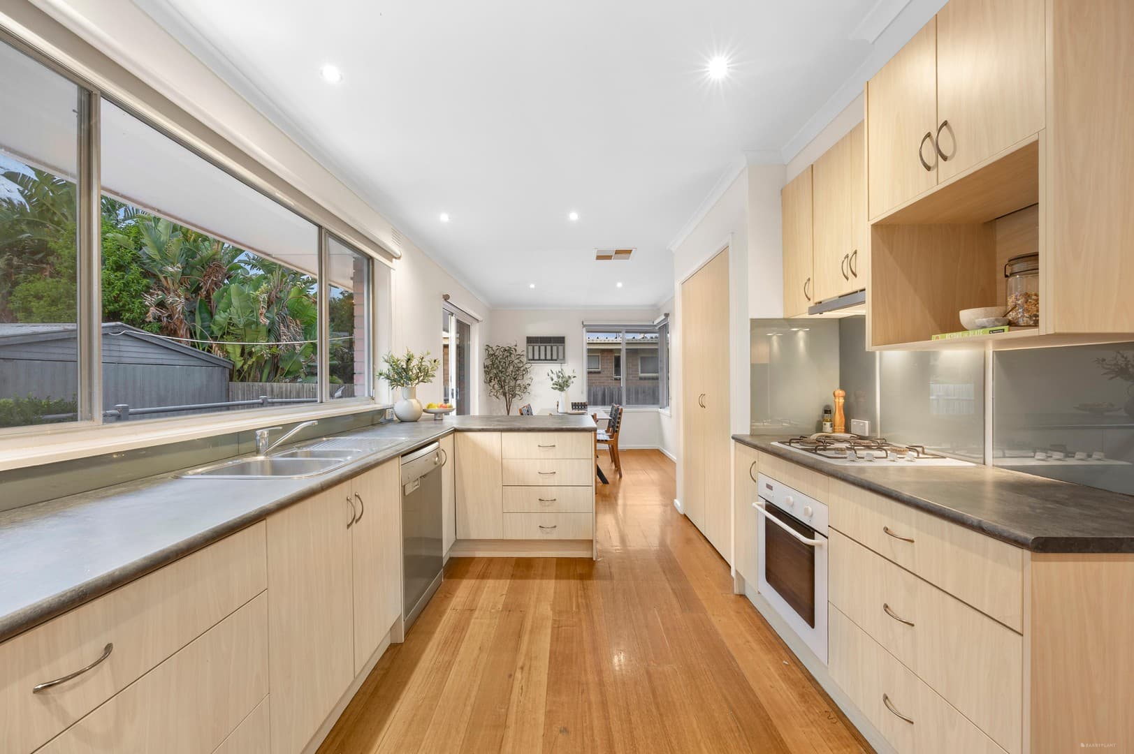 11 Darren Avenue, Bundoora, VIC 3083, Bundoora - Thumbnail 4