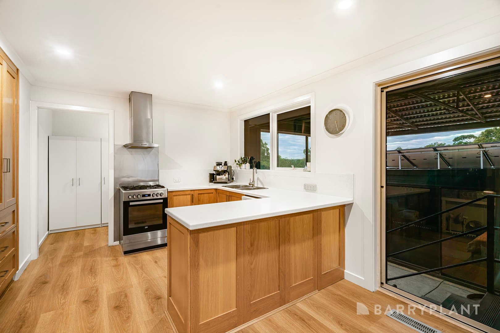 122 Lauriston Drive, Coldstream, VIC 3770, Coldstream - Thumbnail 3