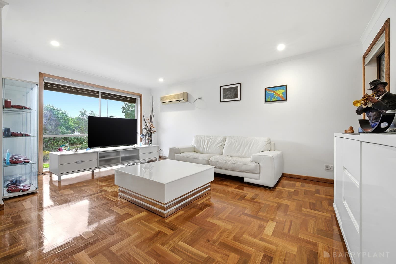 88 Thomas Mitchell Drive, Endeavour Hills, VIC 3802, Endeavour Hills - Thumbnail 3