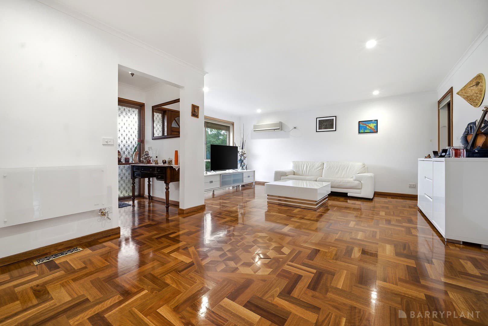 88 Thomas Mitchell Drive, Endeavour Hills, VIC 3802, Endeavour Hills - Thumbnail 4