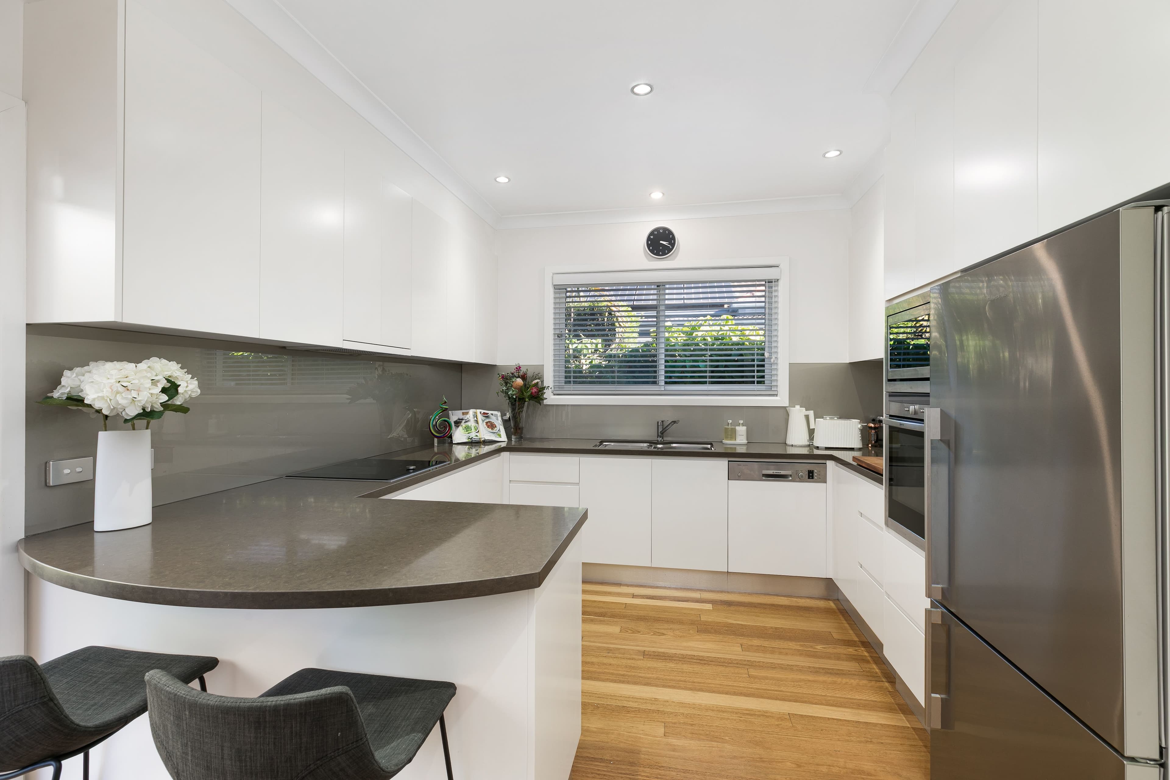 24 Yathong Road, Caringbah, Caringbah - Thumbnail 3
