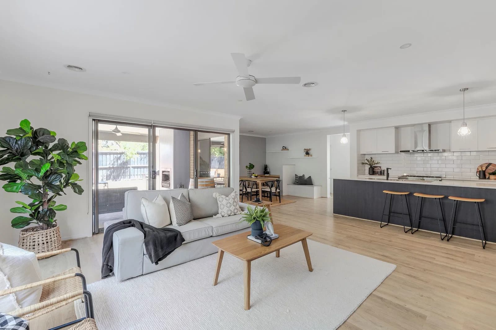 80 Merrijig Drive, Torquay - Thumbnail 2