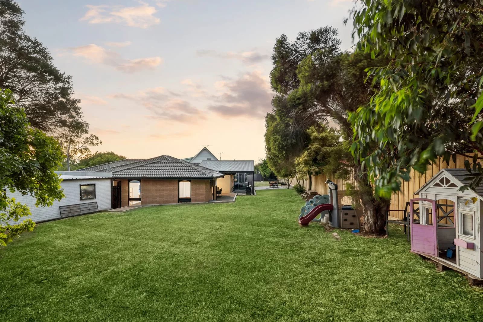 18 Clivedon Court, Leopold - Image 1