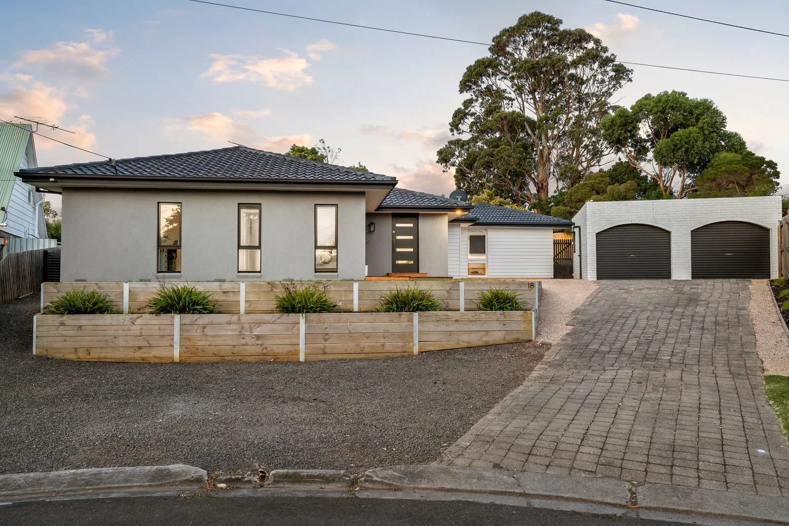 18 Clivedon Court, Leopold - Thumbnail 2