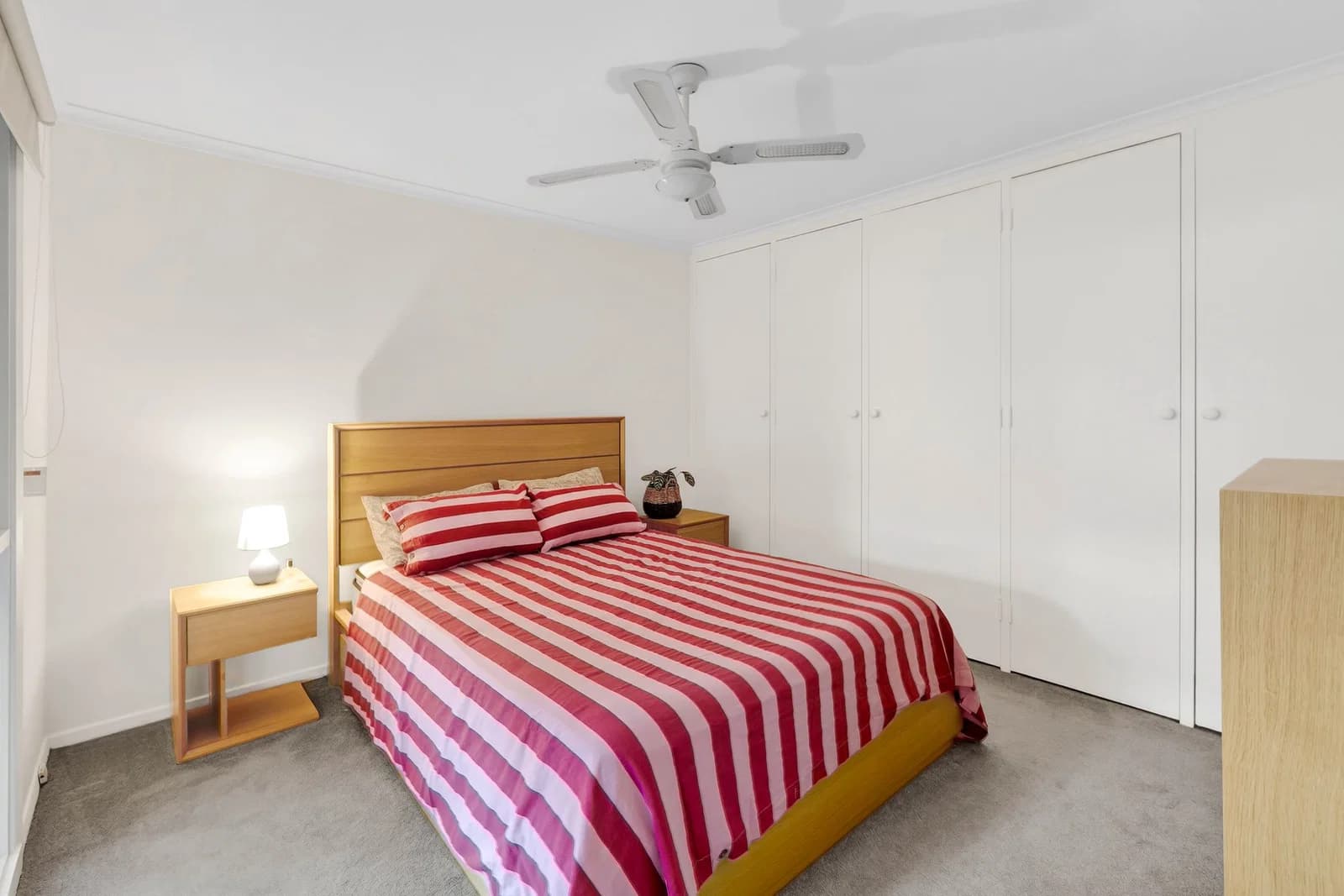 8 Edith Court, Belmont - Thumbnail 8