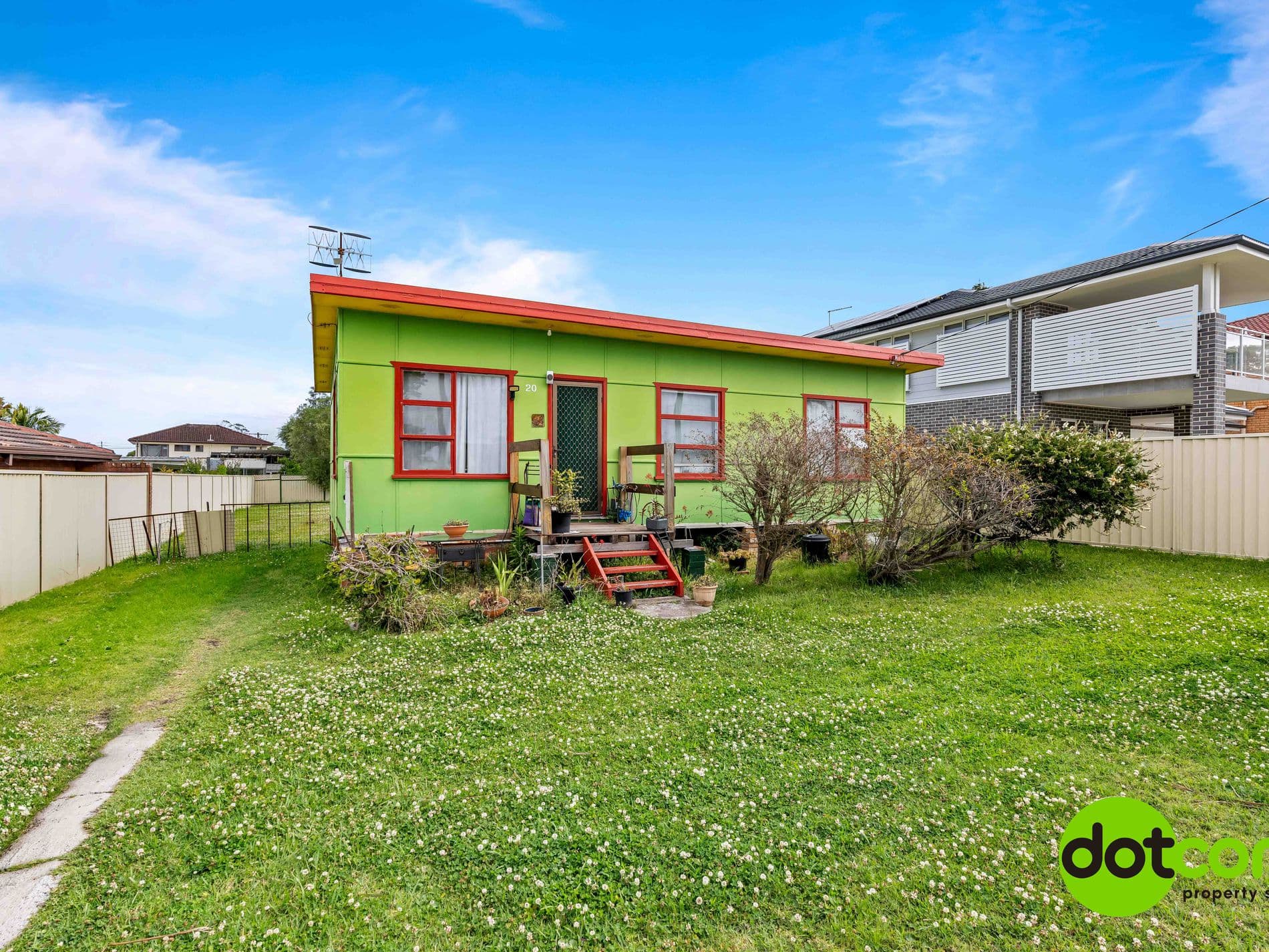 20 Manuka Parade, Gorokan - Image 1