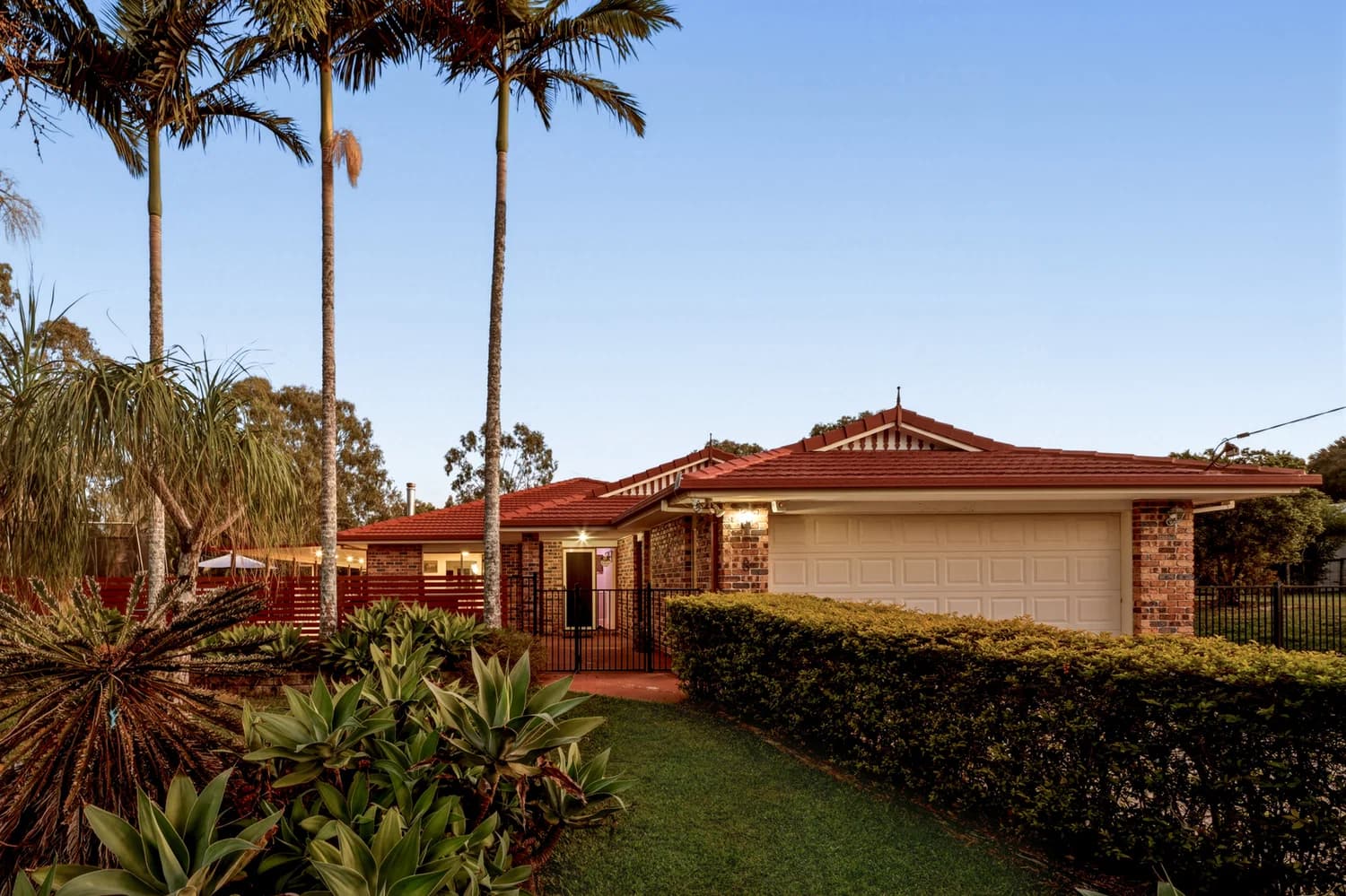 8 Silverdale Court Burpengary East QLD 4505, Burpengary East - Image 1