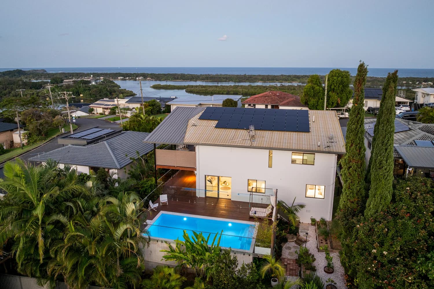 3 Walter Crescent, Banora Point, NSW, 2486, Banora Point - Thumbnail 2