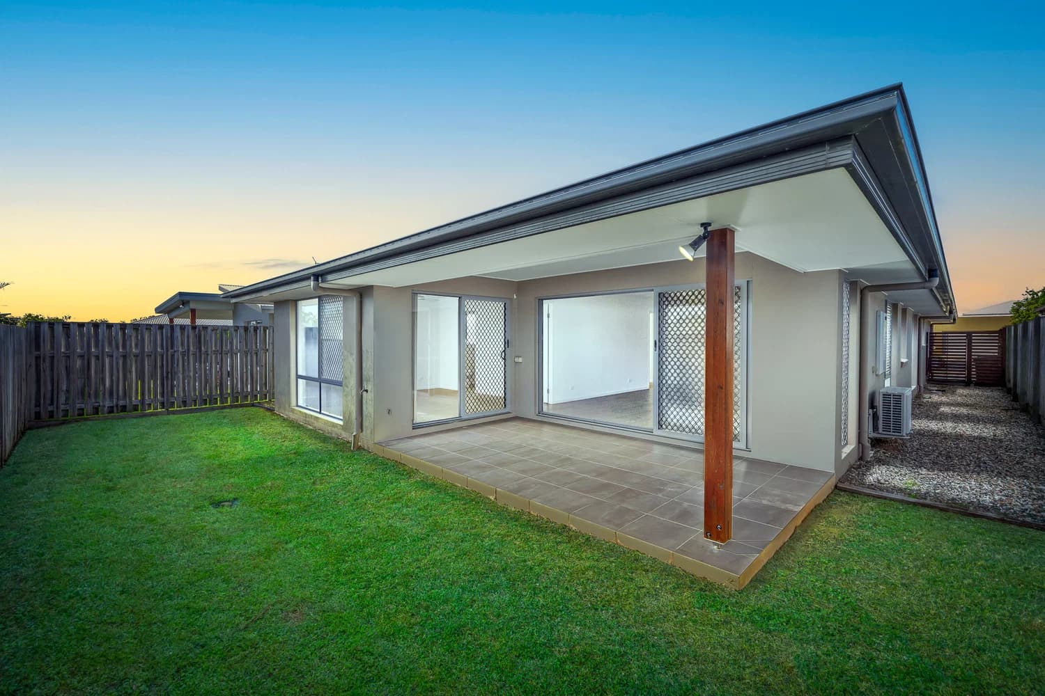 22 Amaranthine Street, Mango Hill, QLD, 4509, Mango Hill - Thumbnail 3
