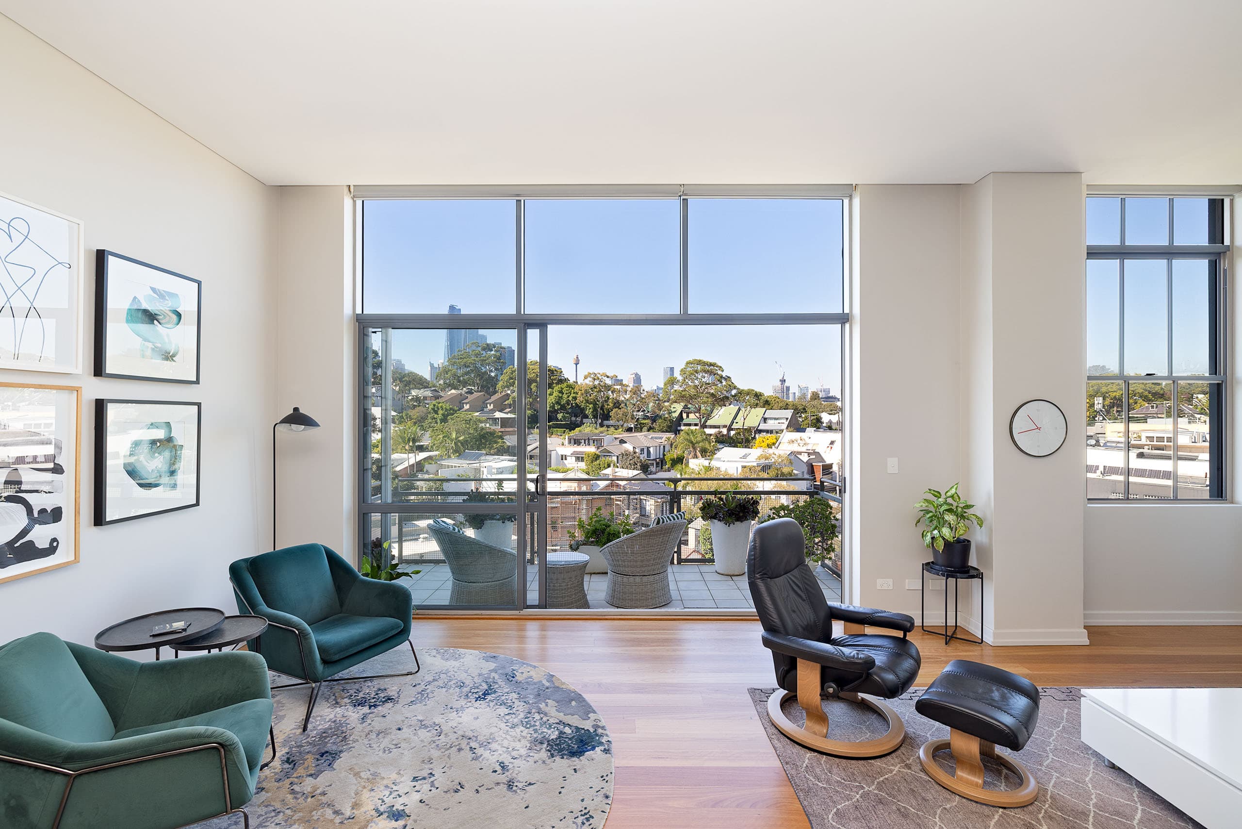 402/23 Colgate Avenue, Balmain - Image 1