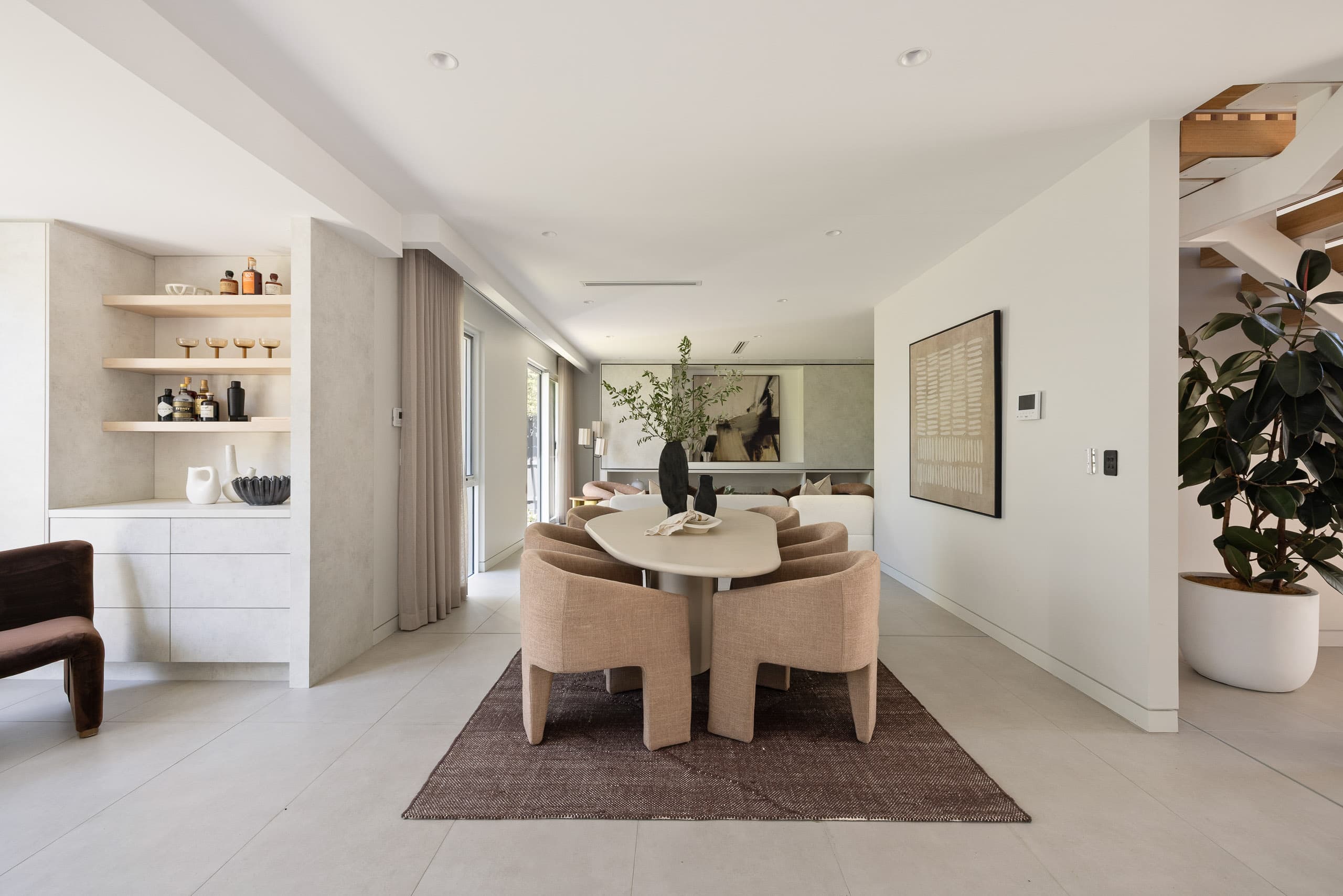 2c Waite Avenue, Balmain - Thumbnail 2