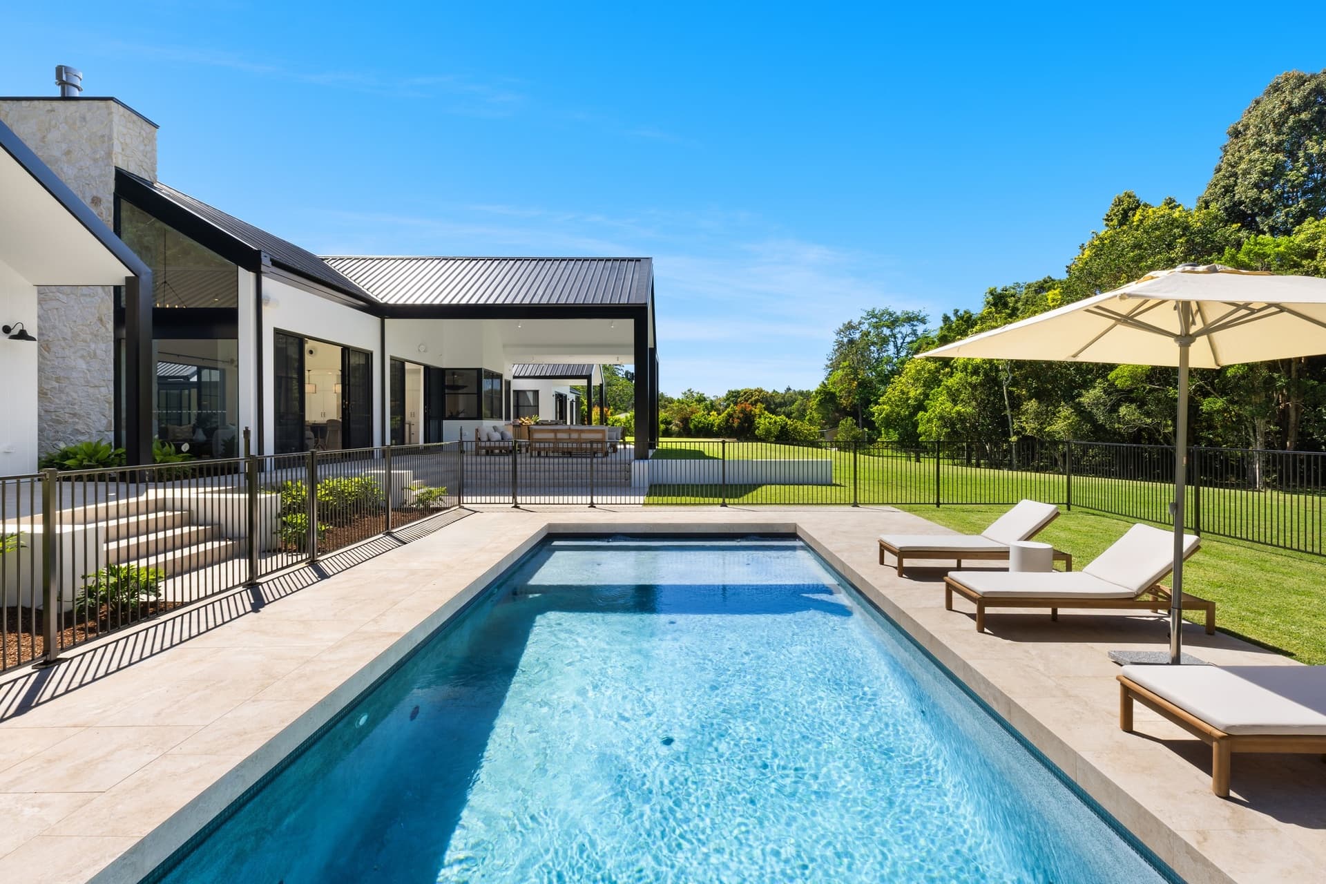 74 Gibsonville Street, Tallebudgera Valley, QLD, 4228, Tallebudgera Valley - Thumbnail 2